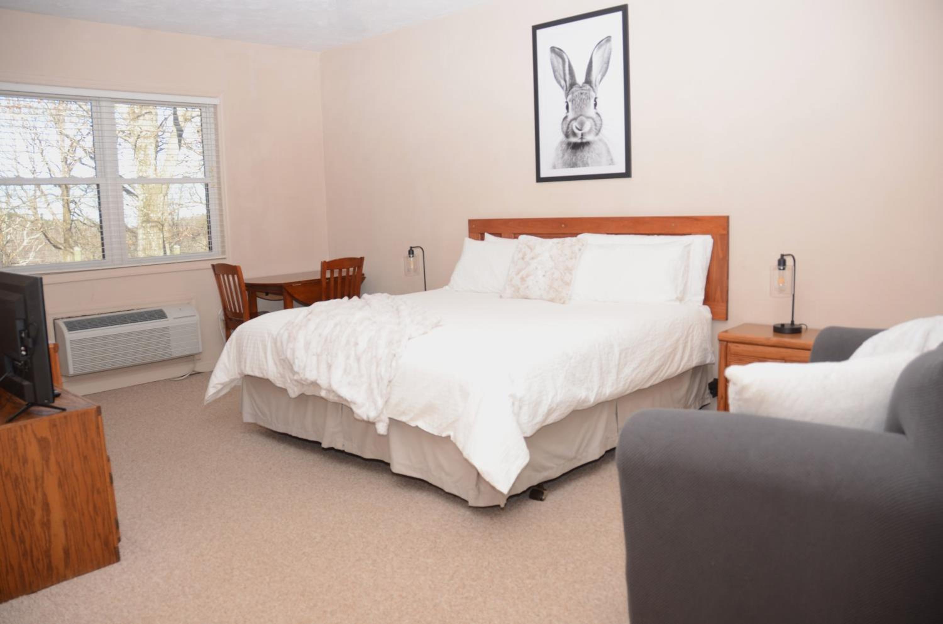 King Suite With Balcony photo 2