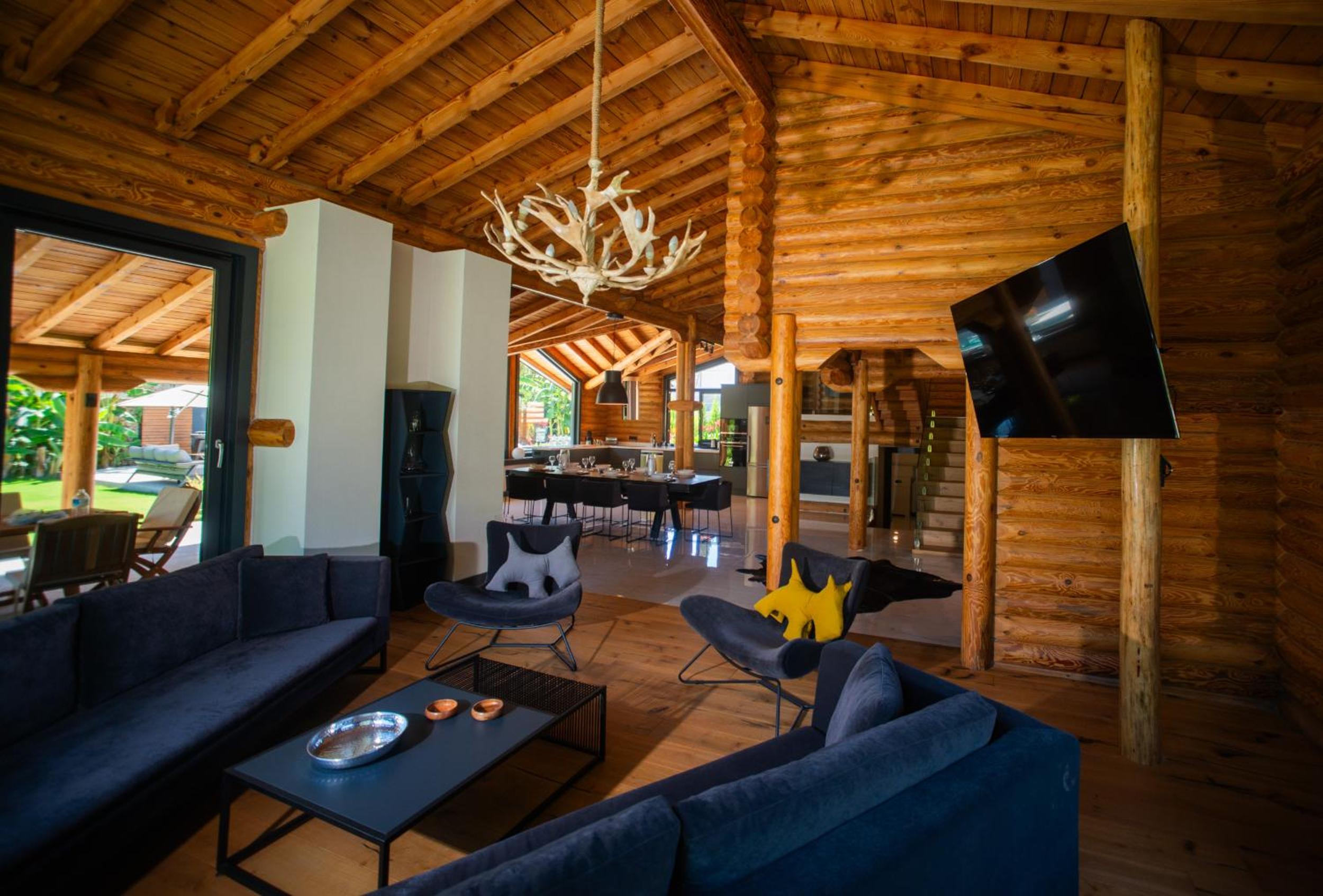 Deluxe Villa photo 2