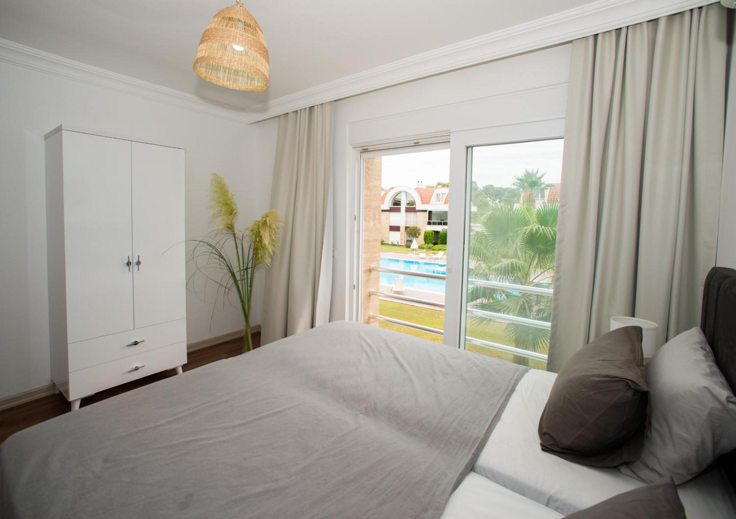 Villa photo 1