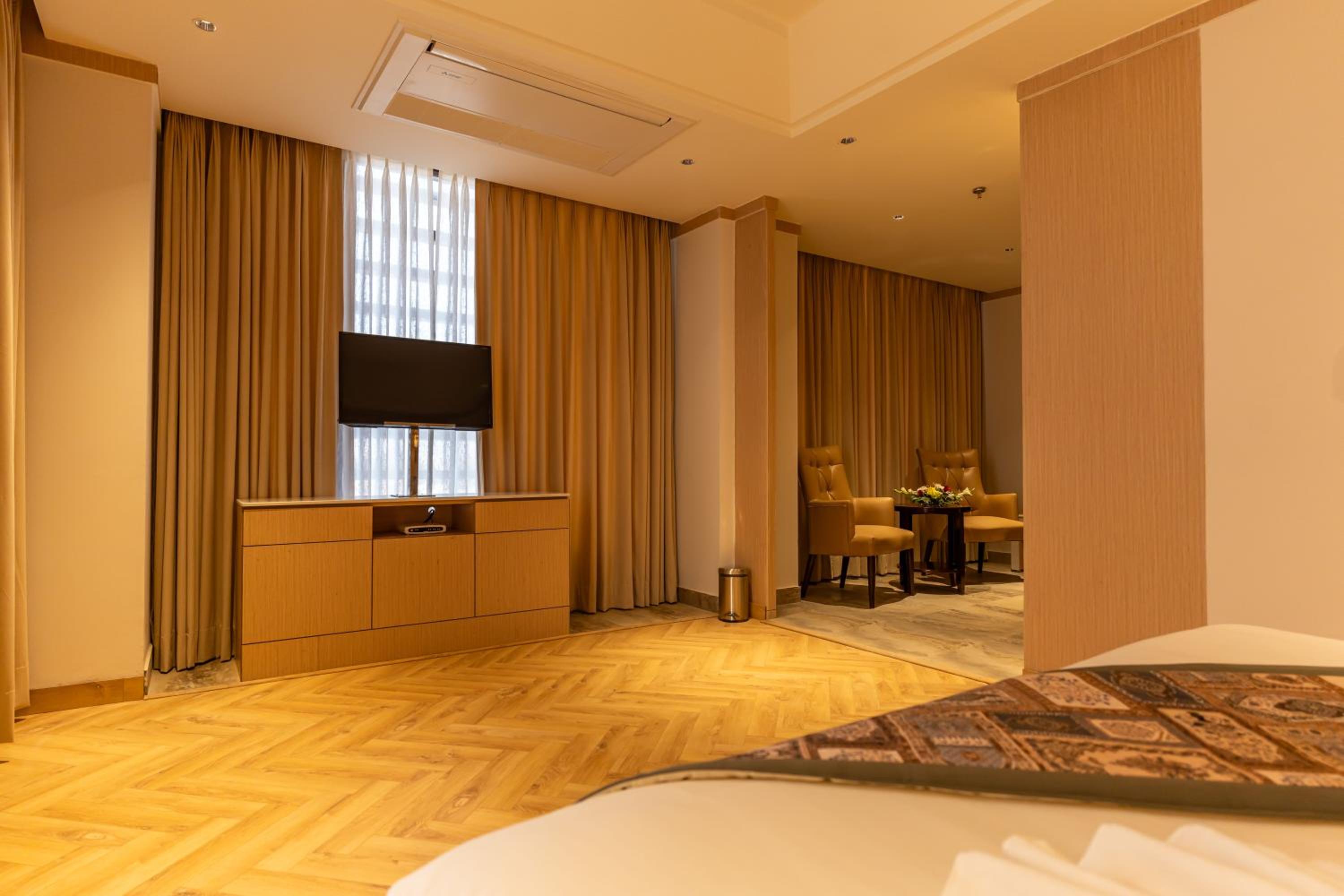 Family Suite photo 3