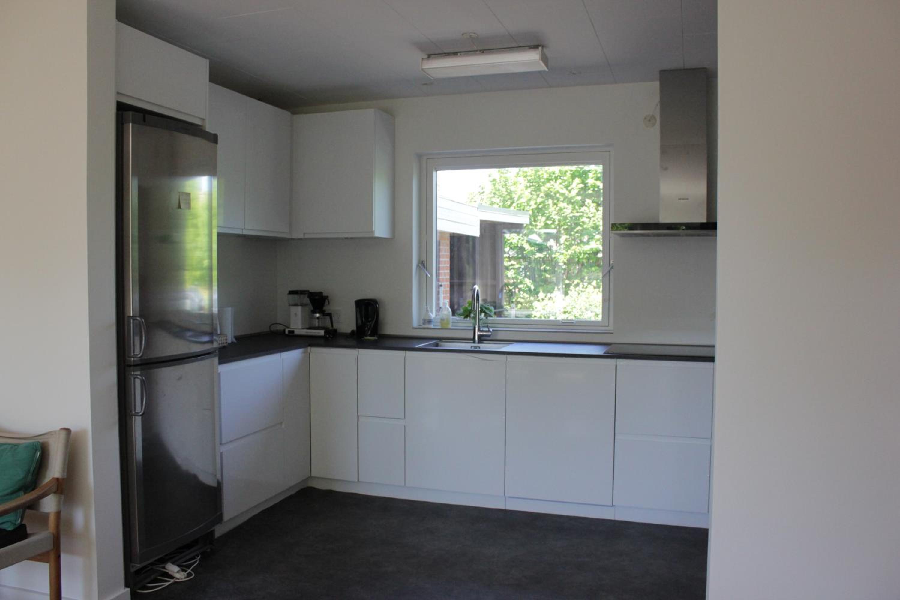 Apartment With Terrace photo 2
