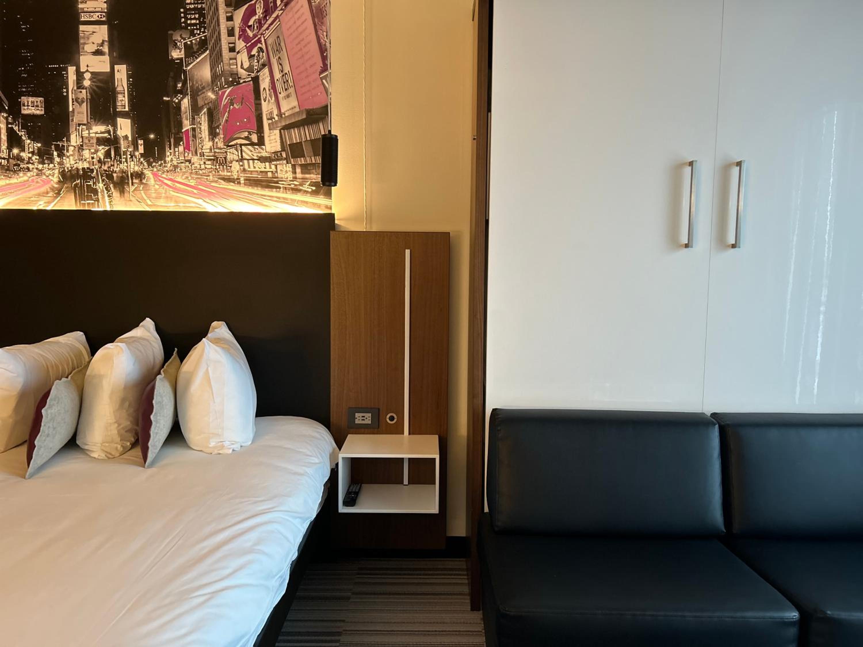 Superior King Room - Photo 1