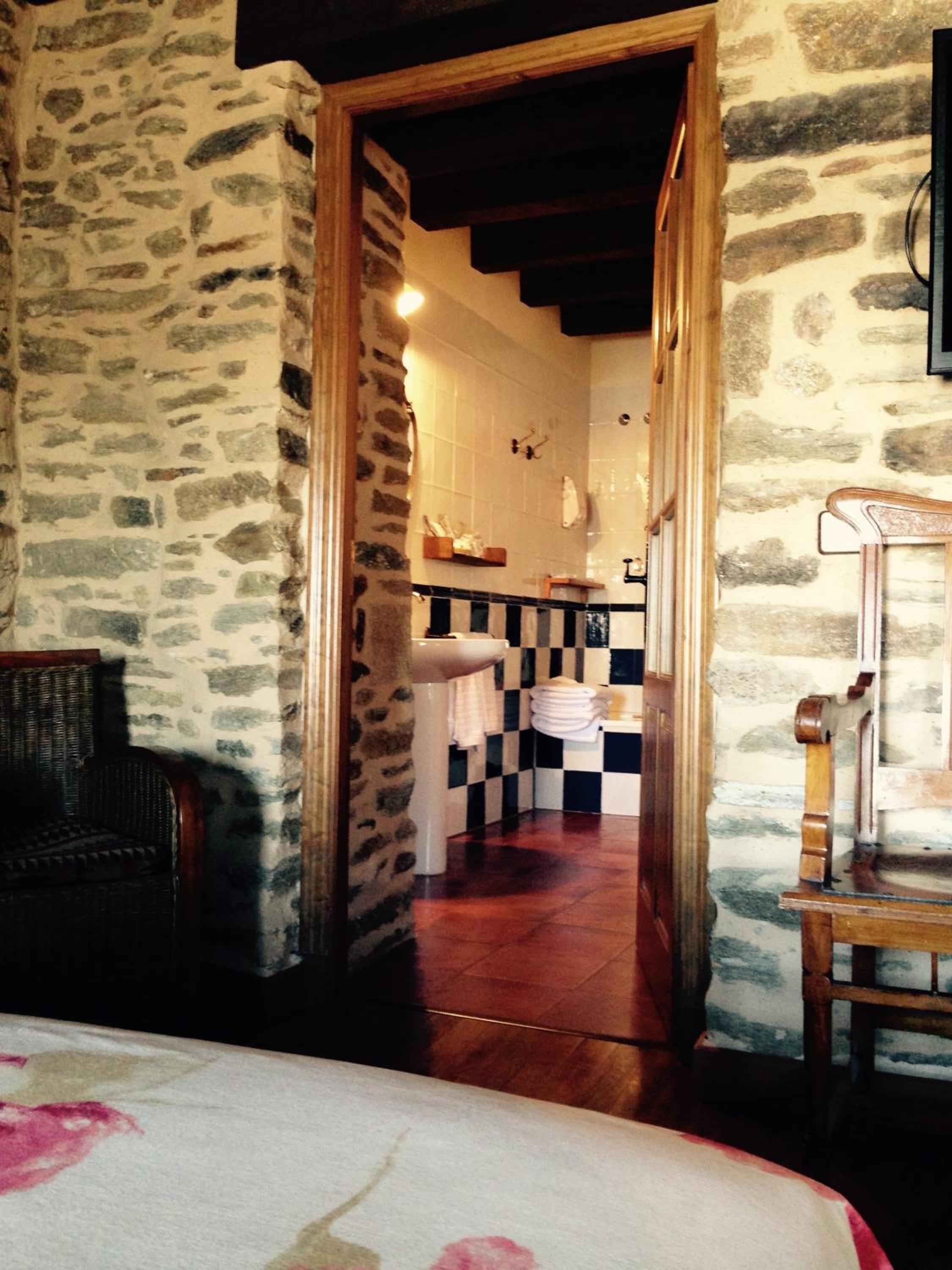 Superior Double Room - Photo 6