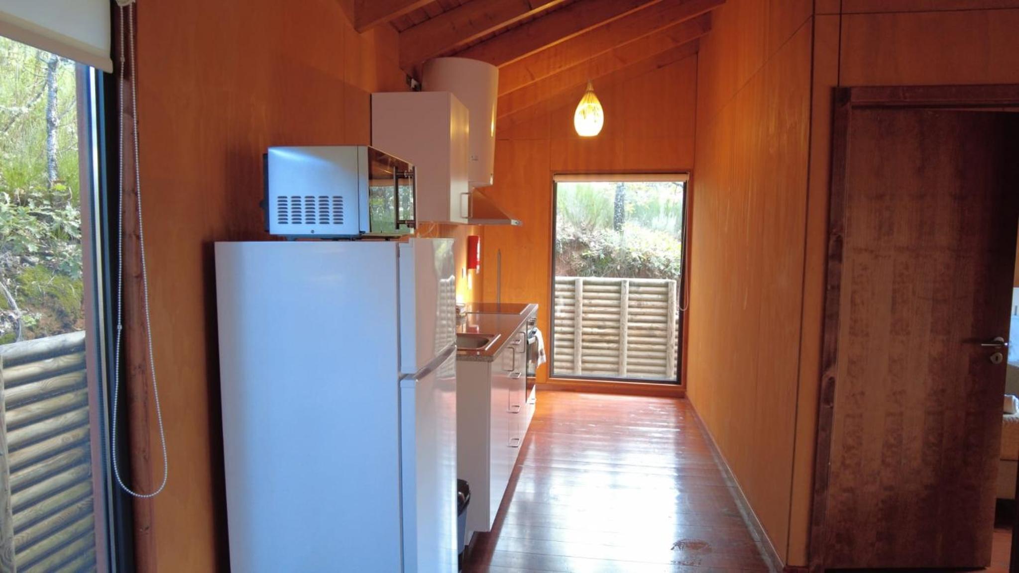 Two-Bedroom Bungalow - Photo 16
