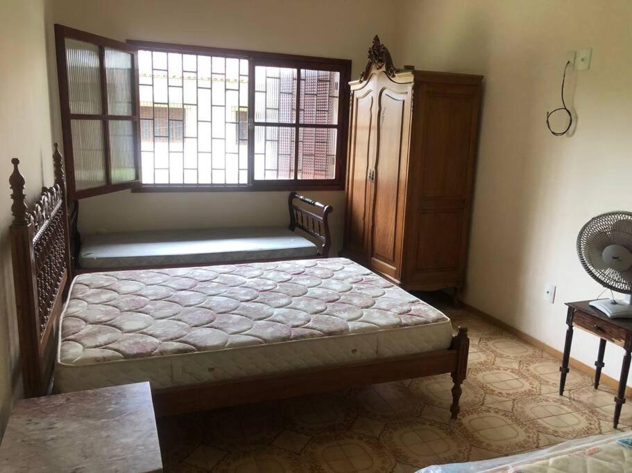 Three-Bedroom House photo 3