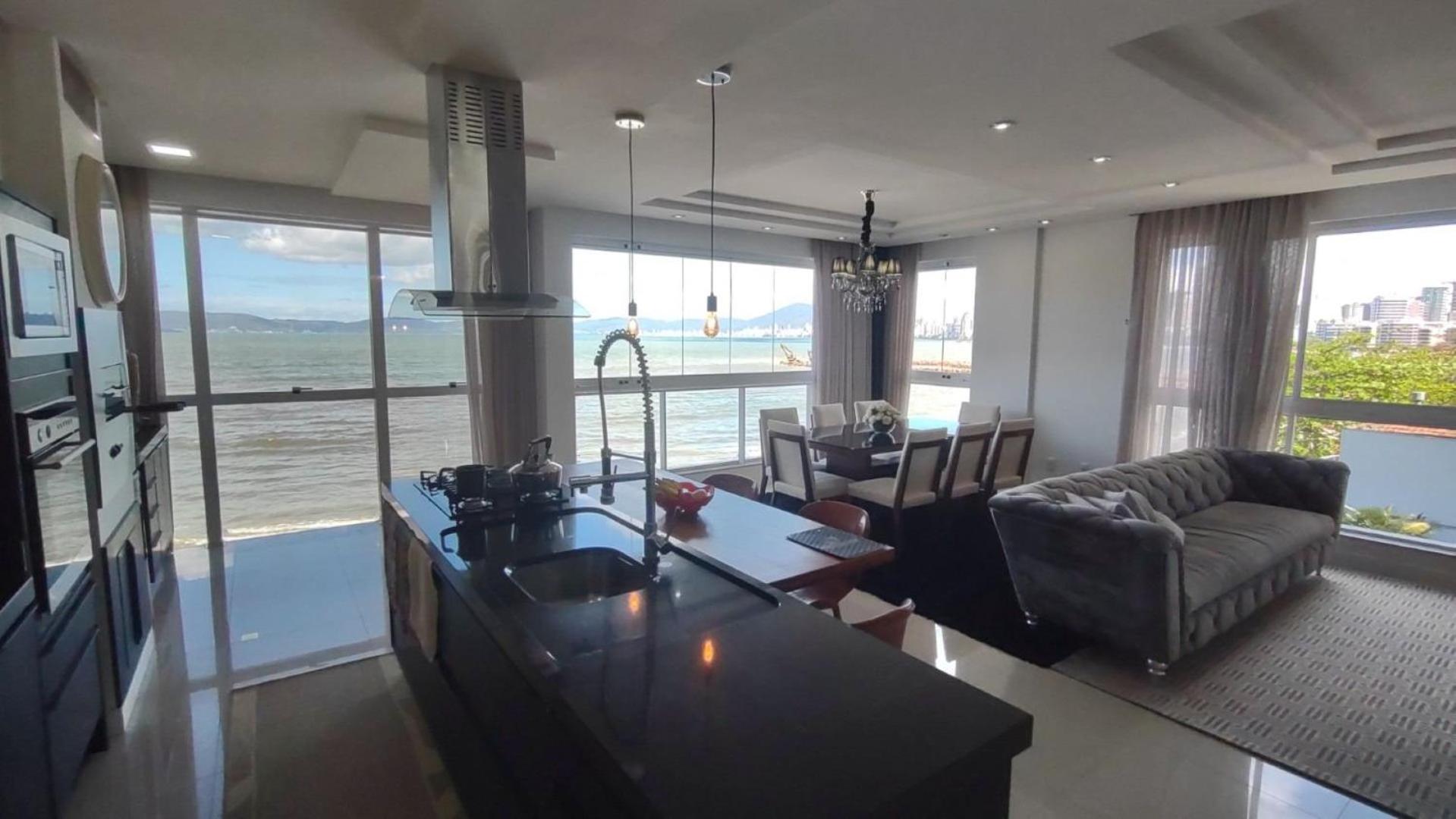 Apartment with Sea View photo 1