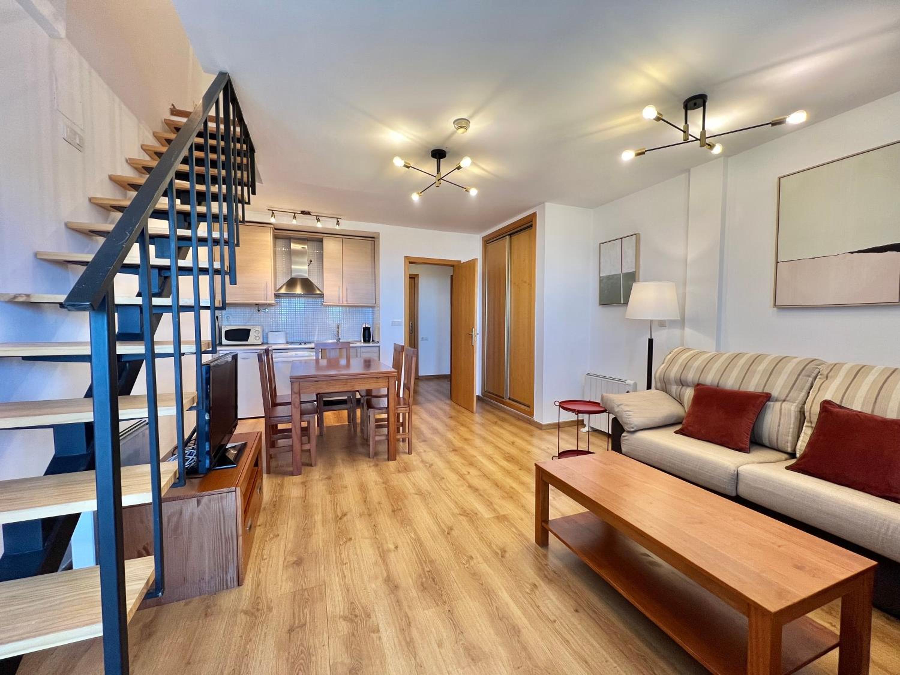 Maisonette photo 3