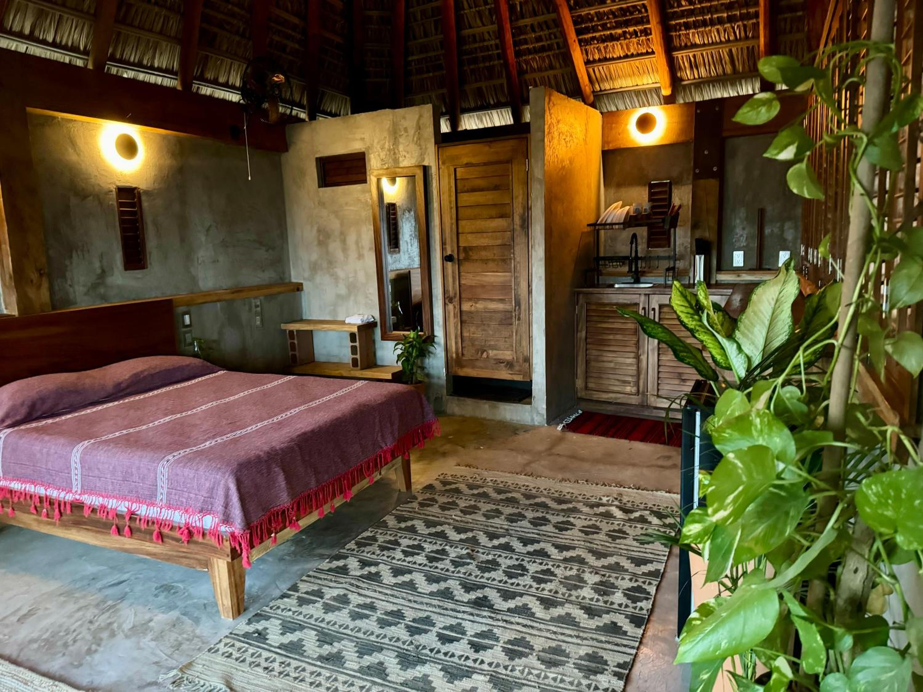 Deluxe Double Room with Balcony and Sea View photo 3