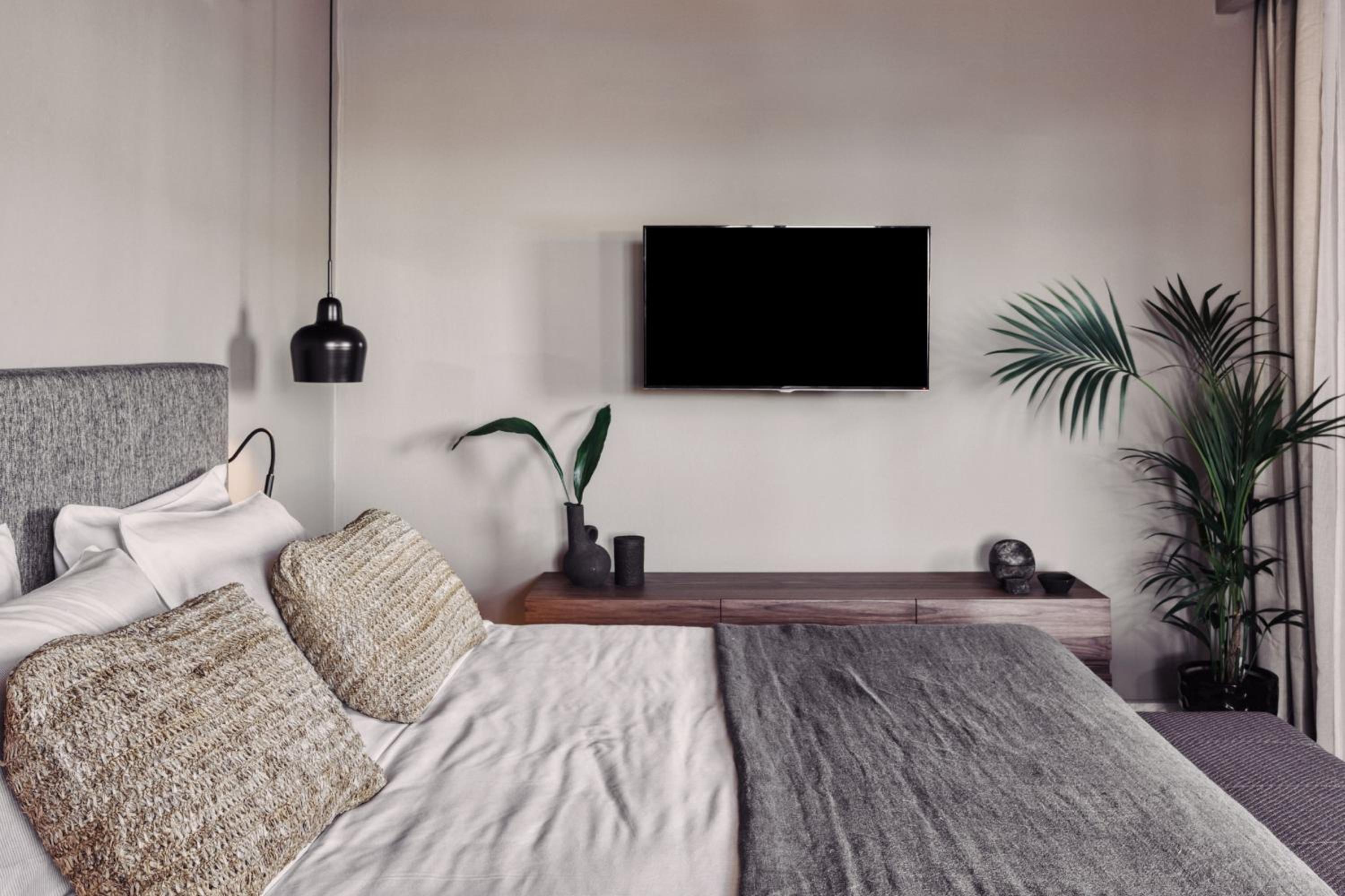 Family Suite with Garden View thumbnail 5