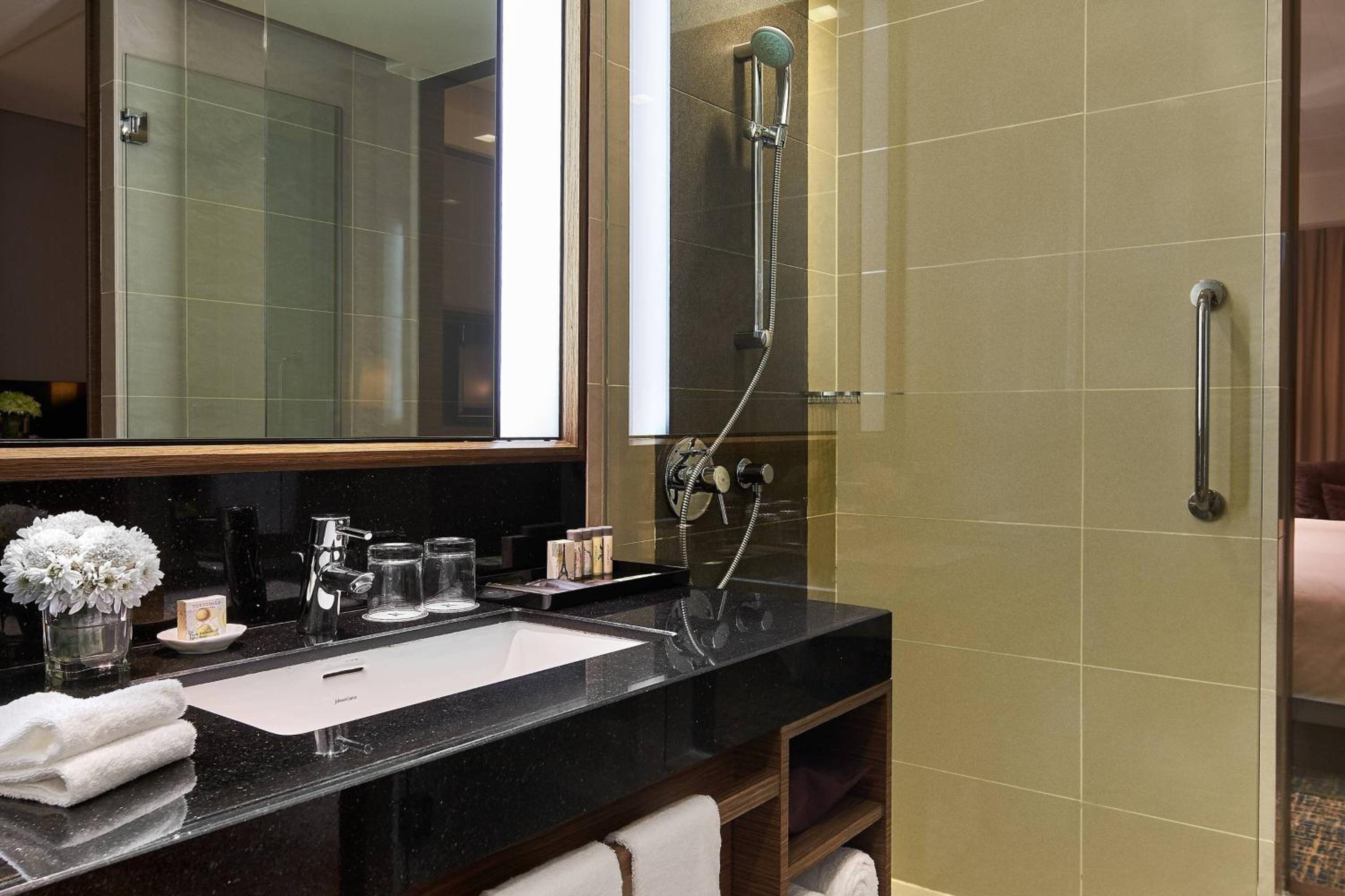 Deluxe King Room, Guest room, 1 King Deluxe King Room, Guest room, 1 King