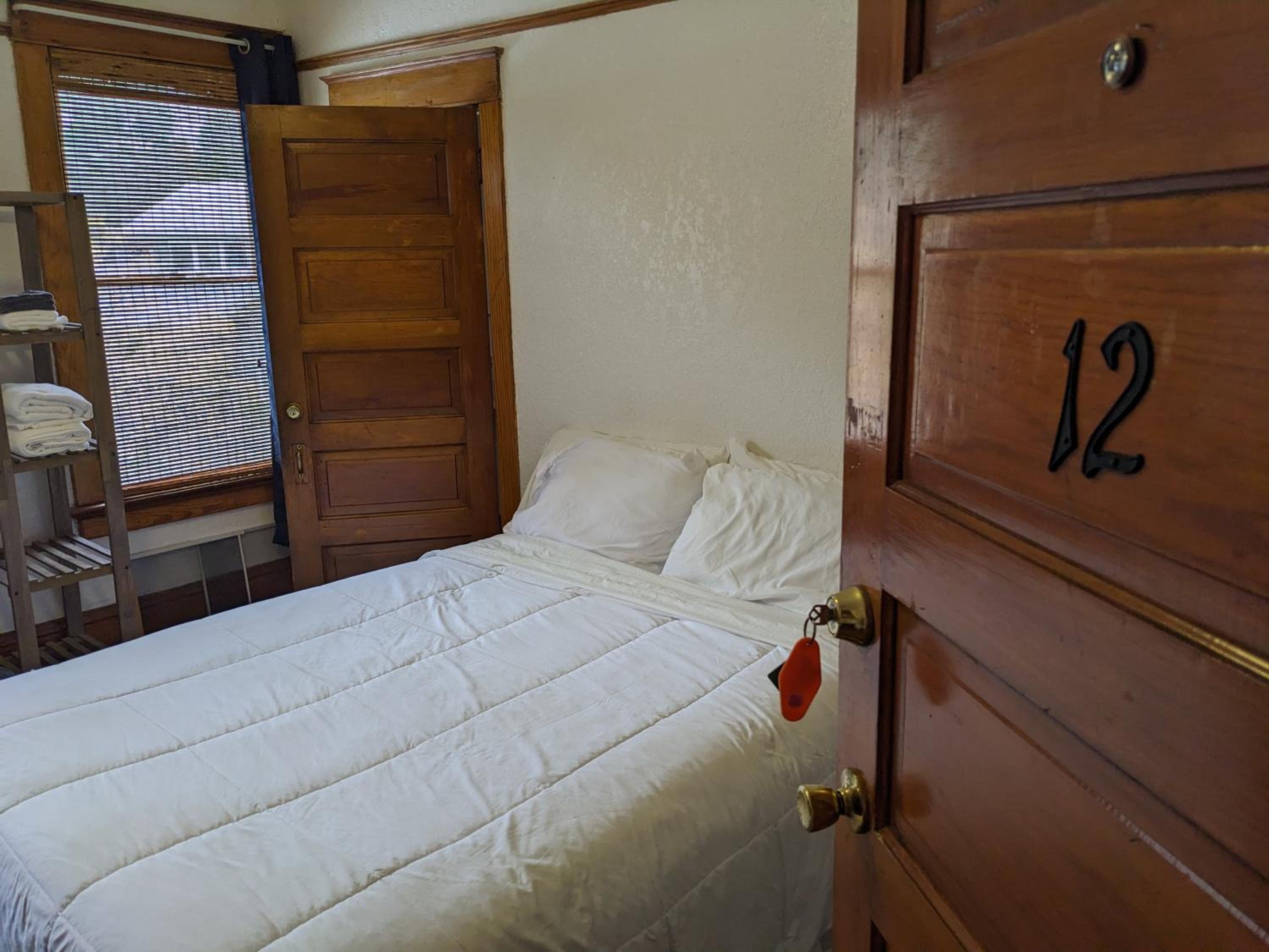 Deluxe Double Room with Shower
