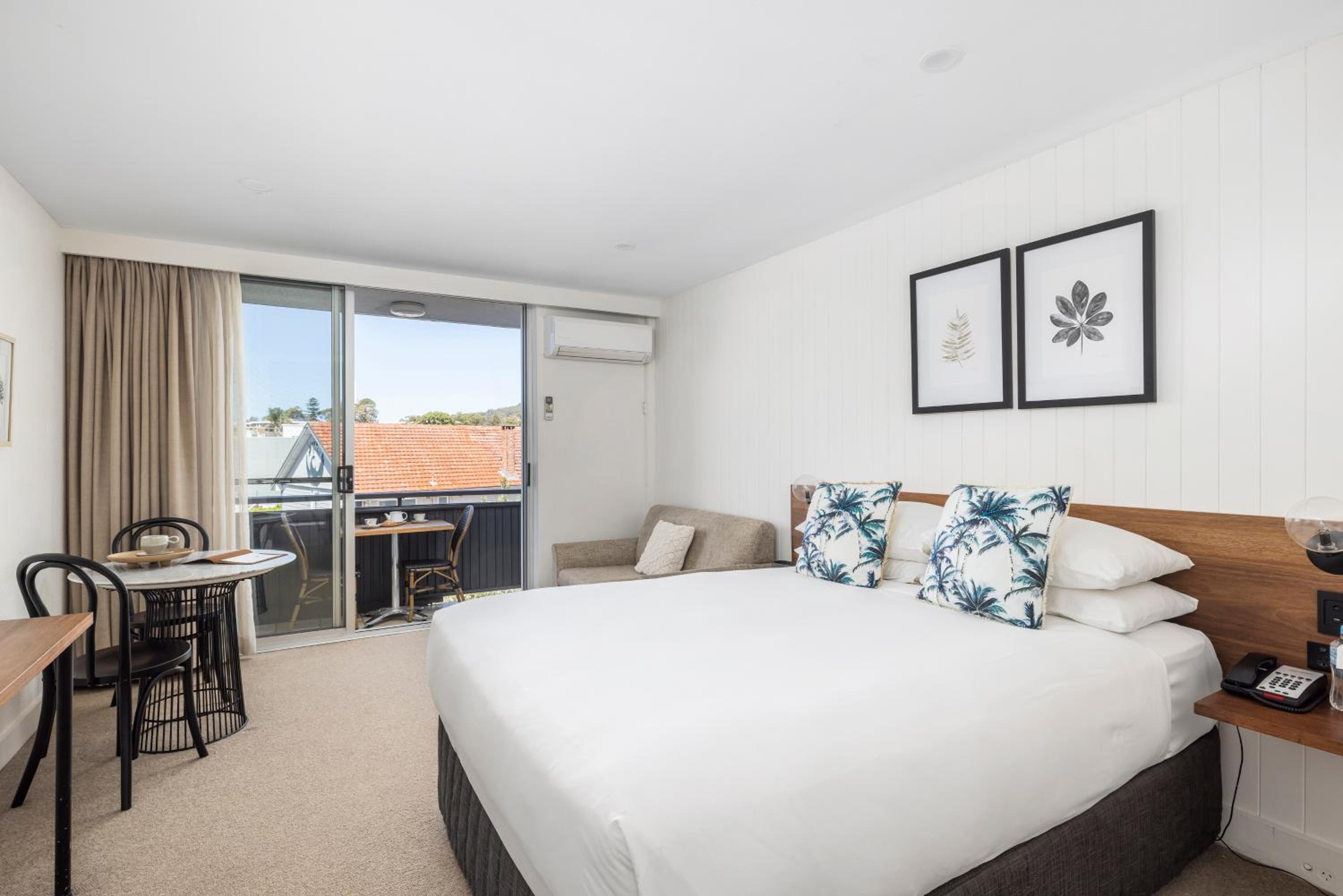 Queen Room with Town View