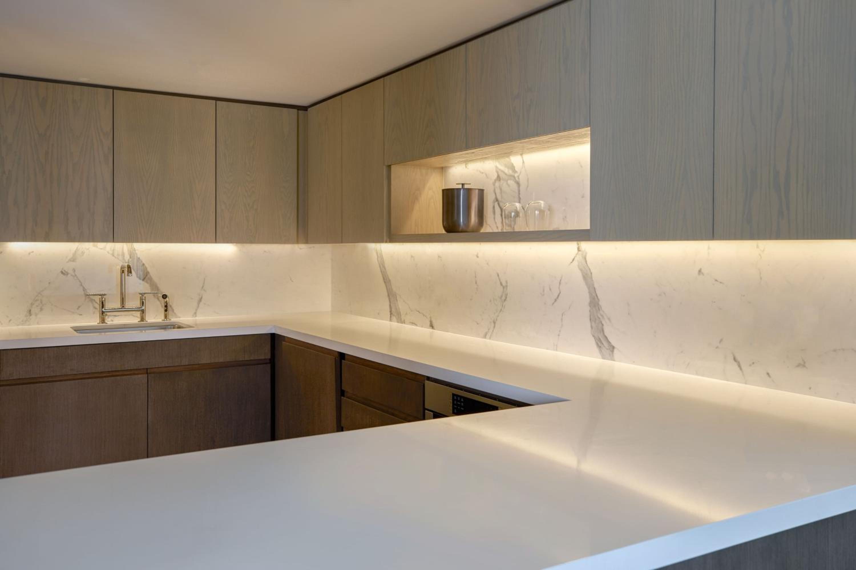 Luxe Suite, 1 King, Pier - Photo 3