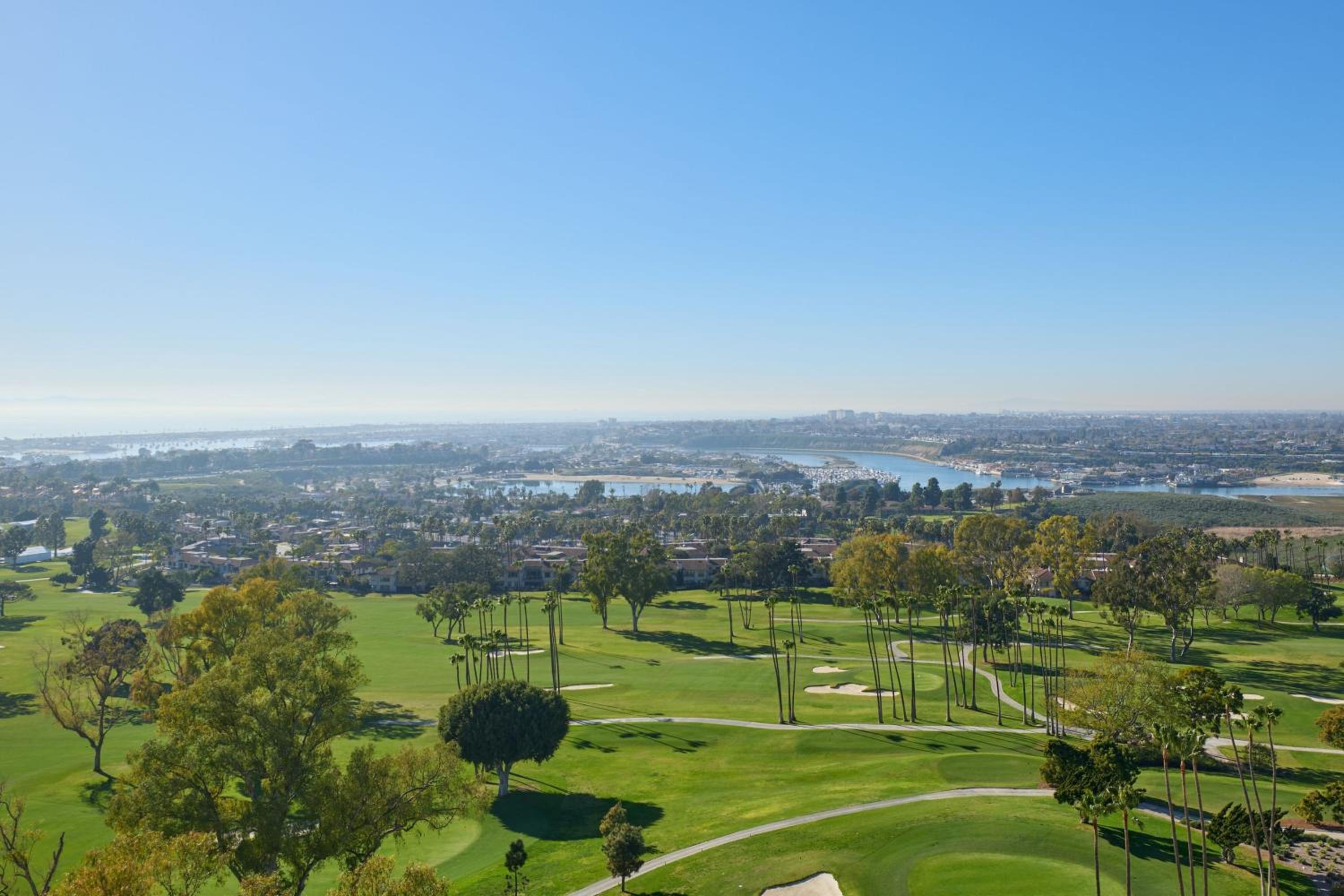 Penthouse Suite, 1 King, Ocean View, Balcony, Sky - Photo 4