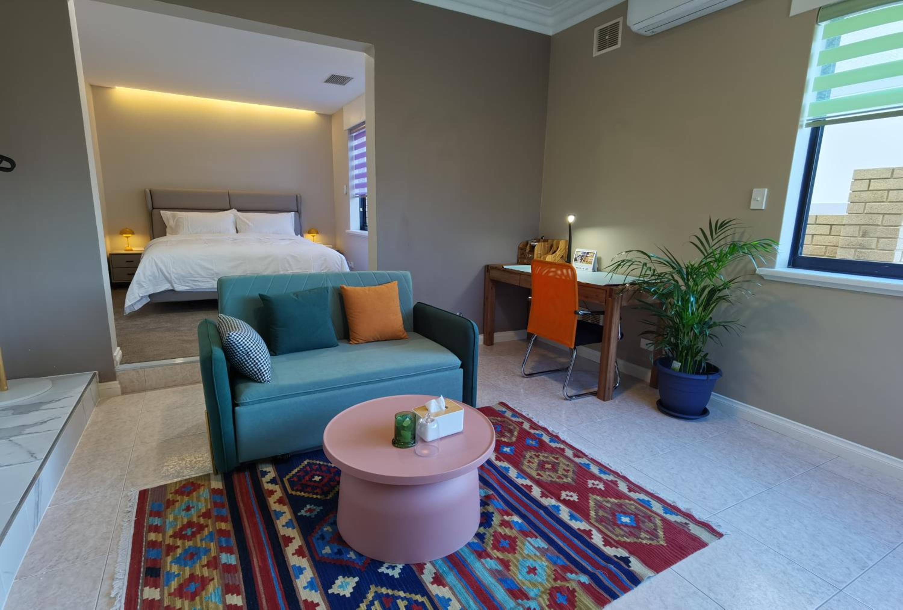 Queen Suite