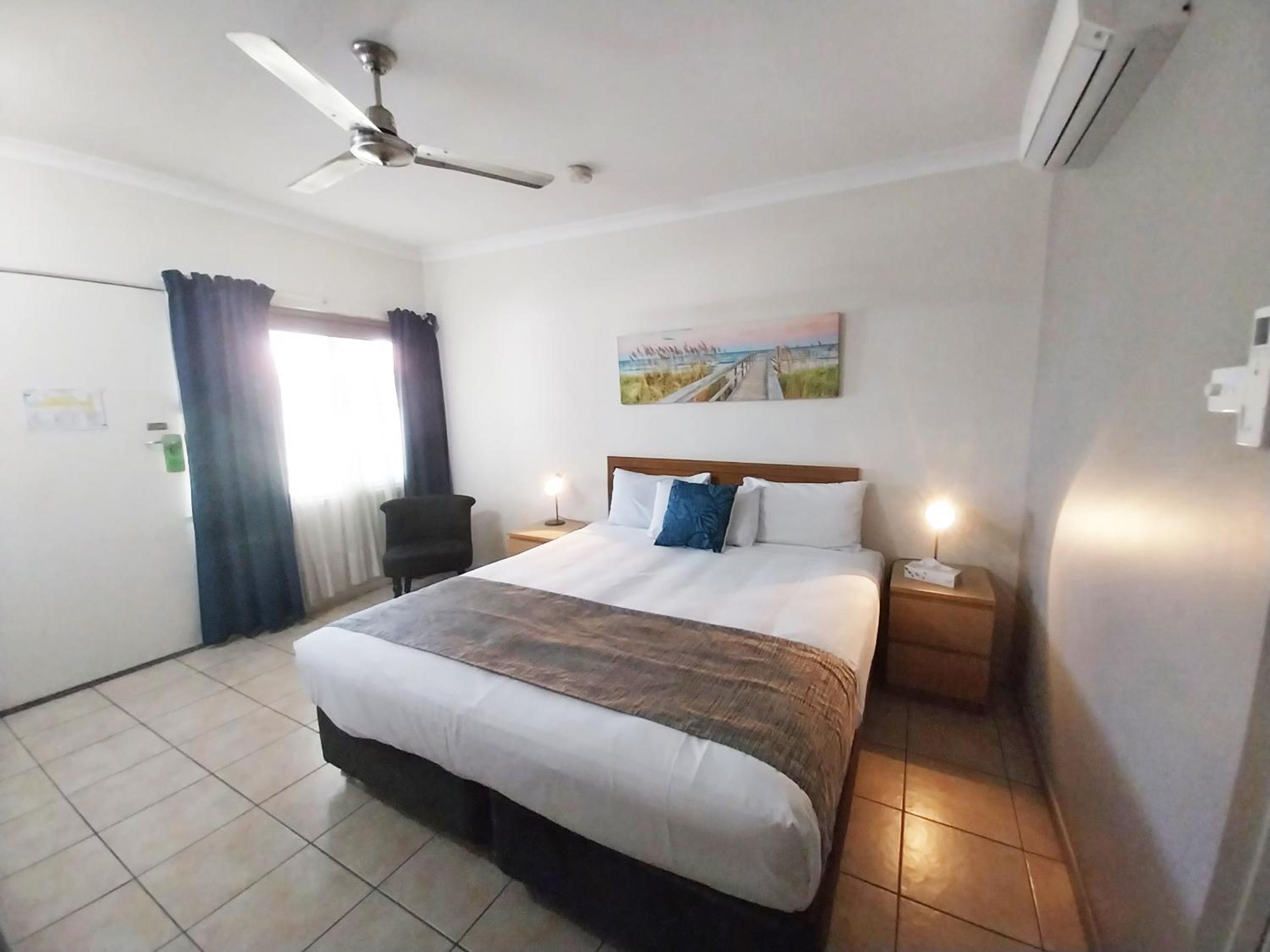 Deluxe Twin Room photo 3