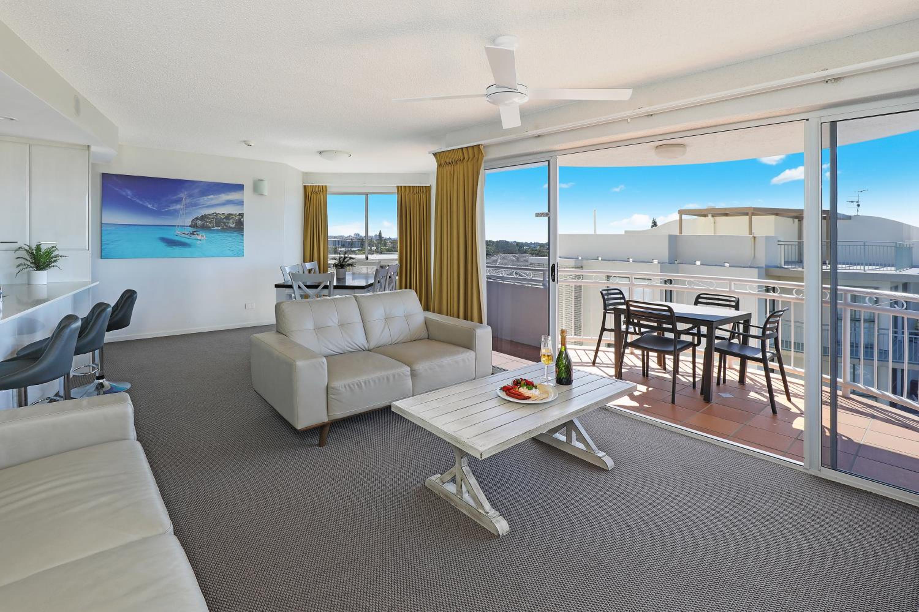 Apartment with Sea View