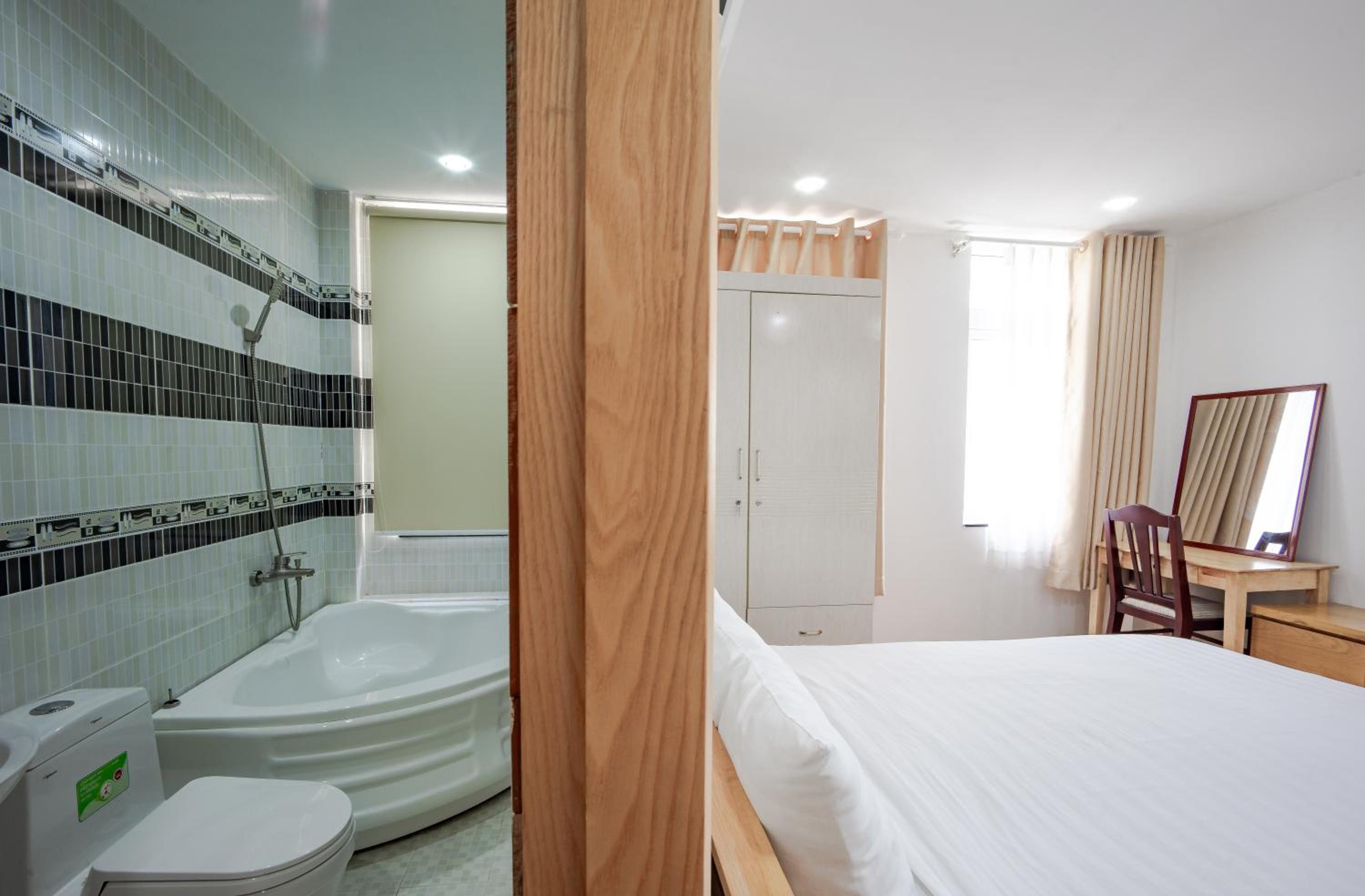 Standard Single Room with Shower