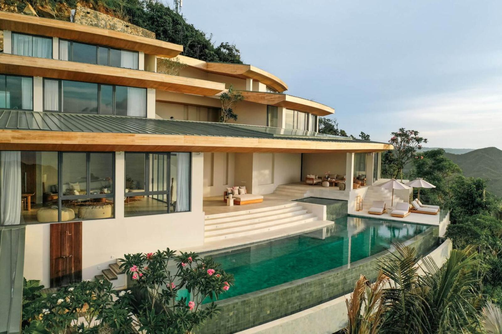 Four Bedroom Villa Boë with Sea View - Photo 6