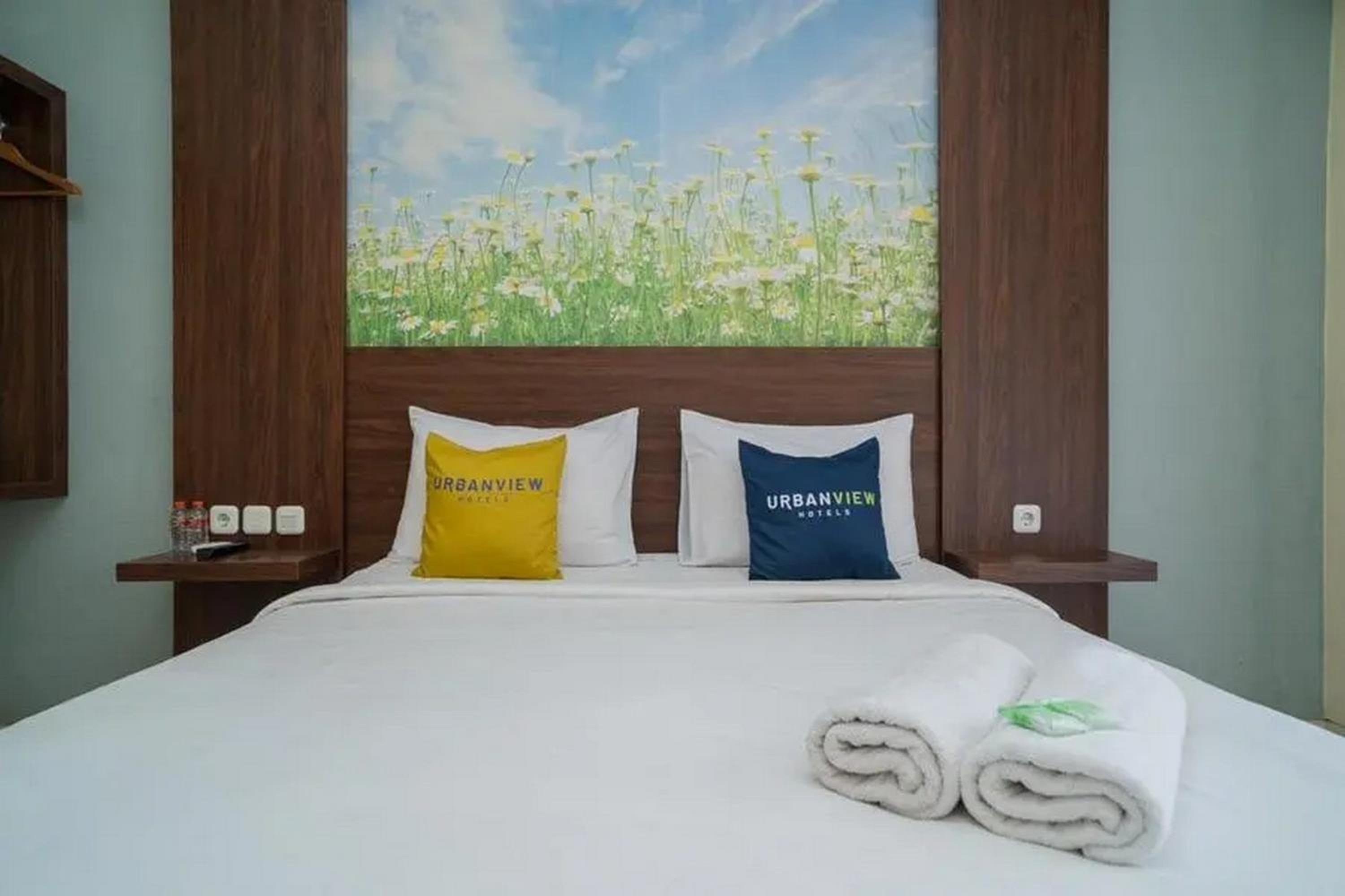 Deluxe Room - Photo 3