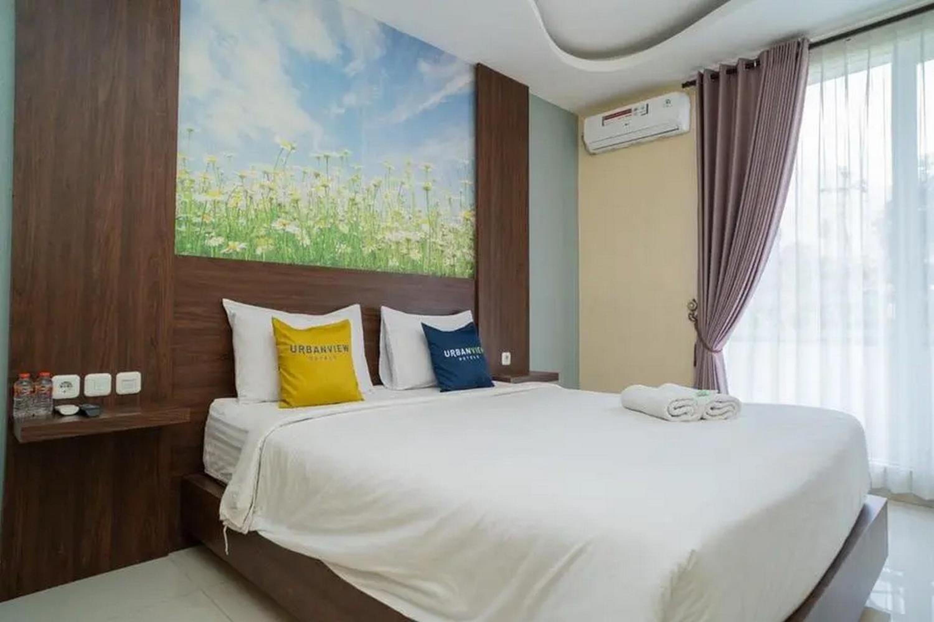Deluxe Room - Photo 6
