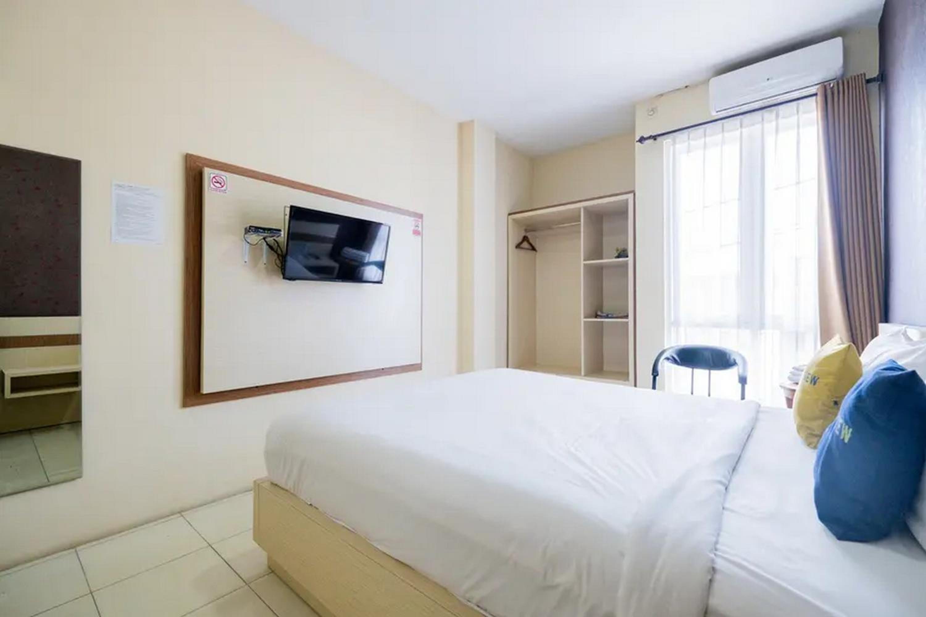 Standard Double Room - Photo 10