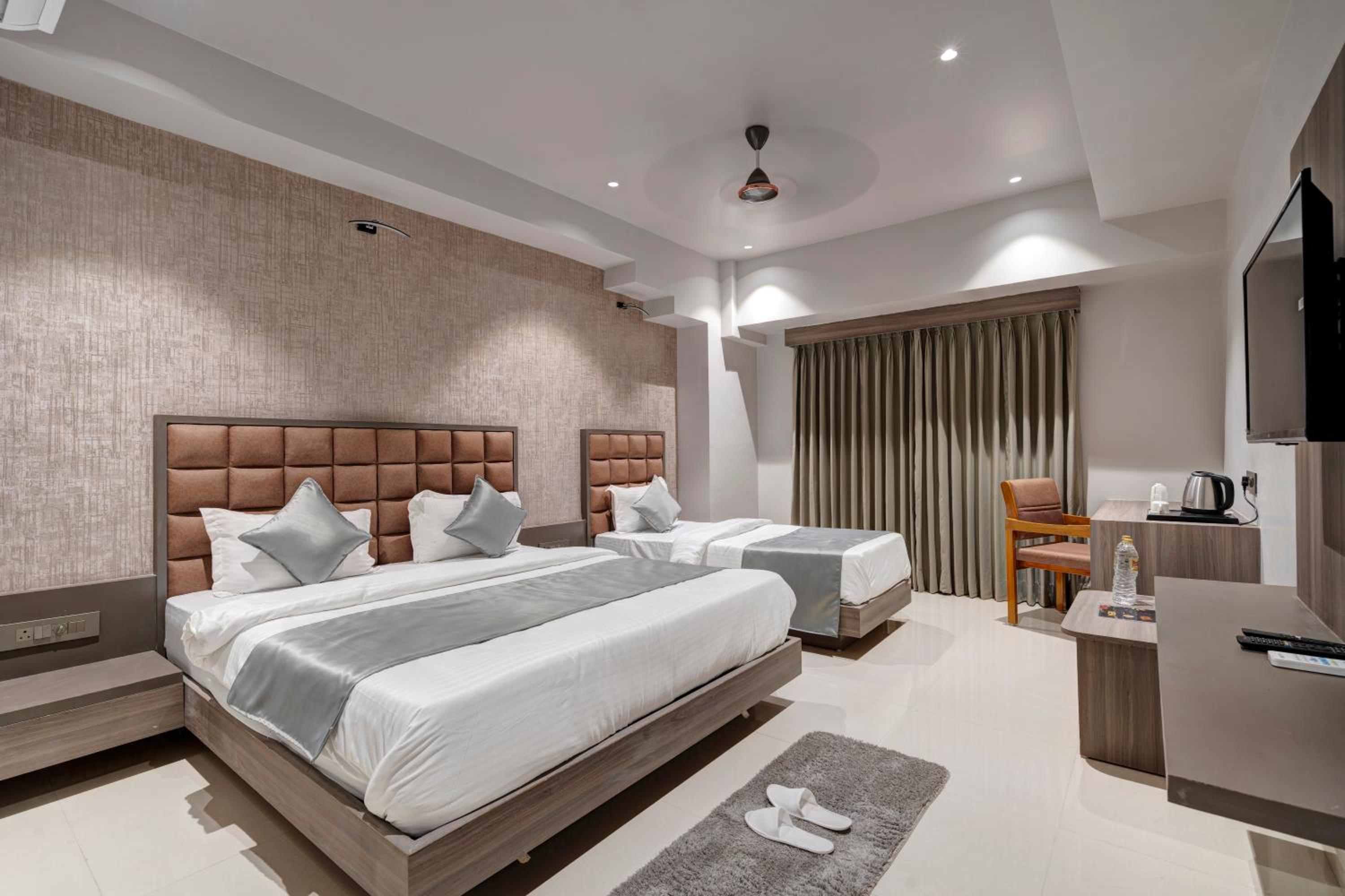 Superior Triple Room