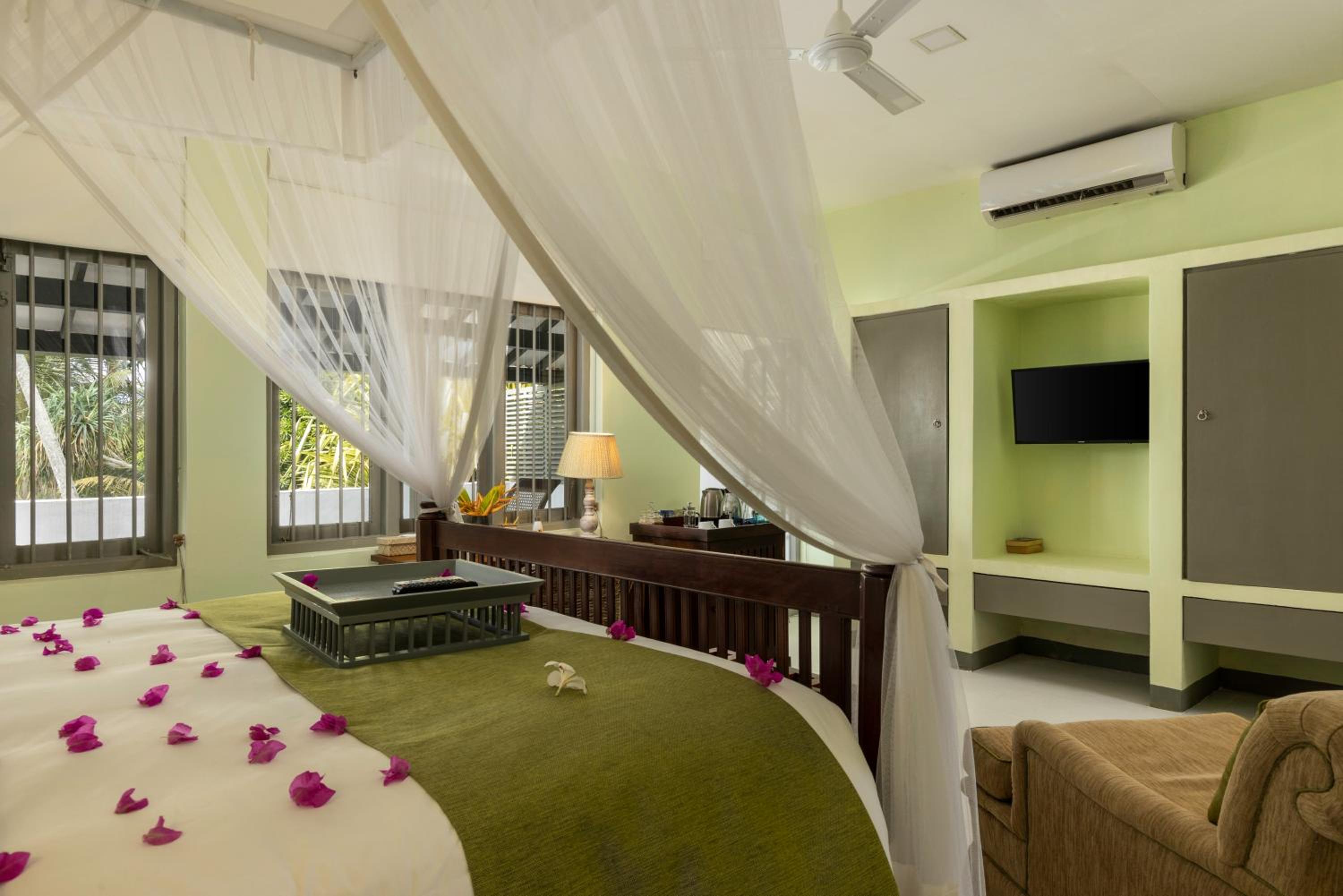 Superior Room - Photo 6