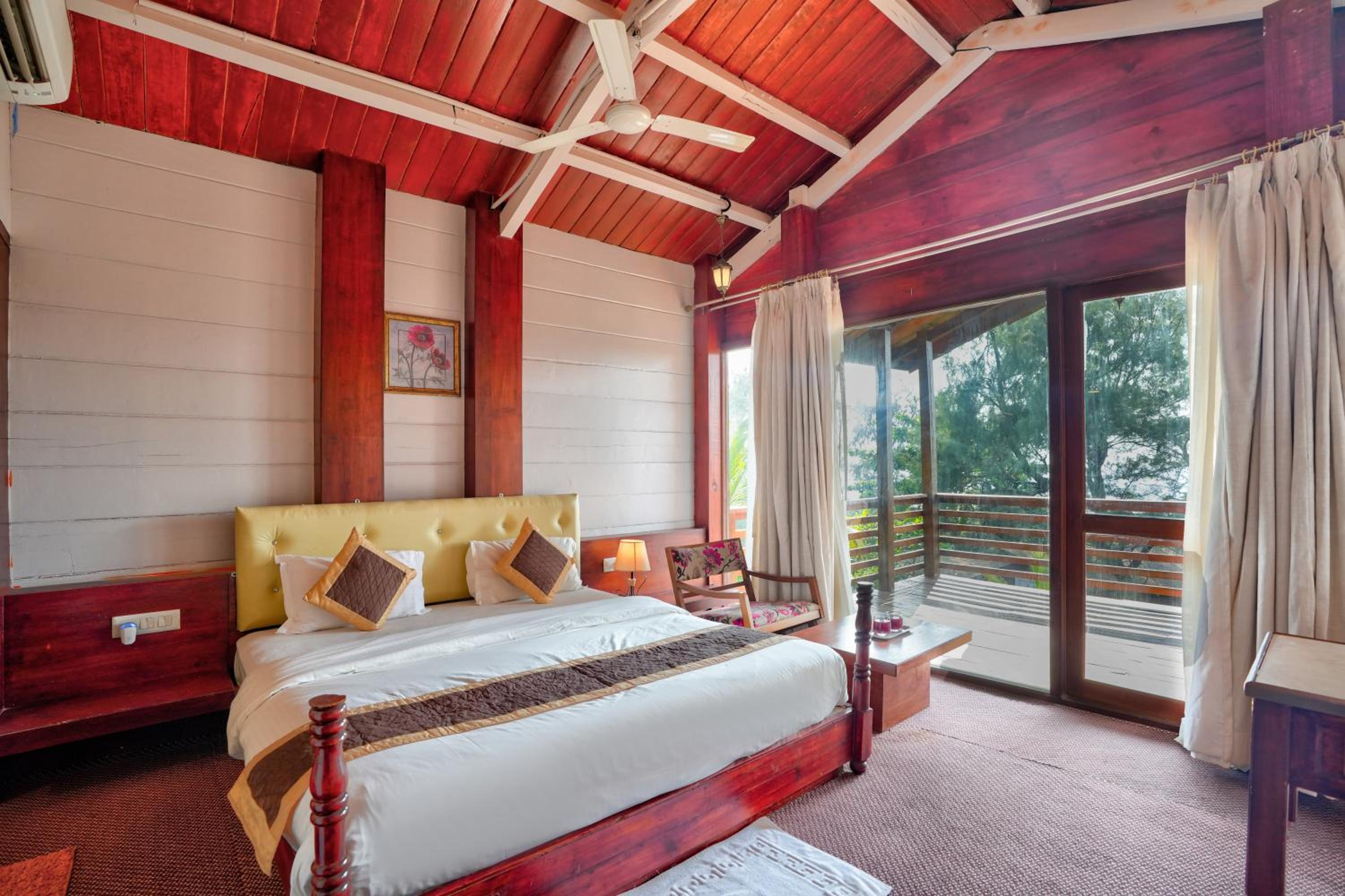 Wooden Cottage with Sea View - Photo 11