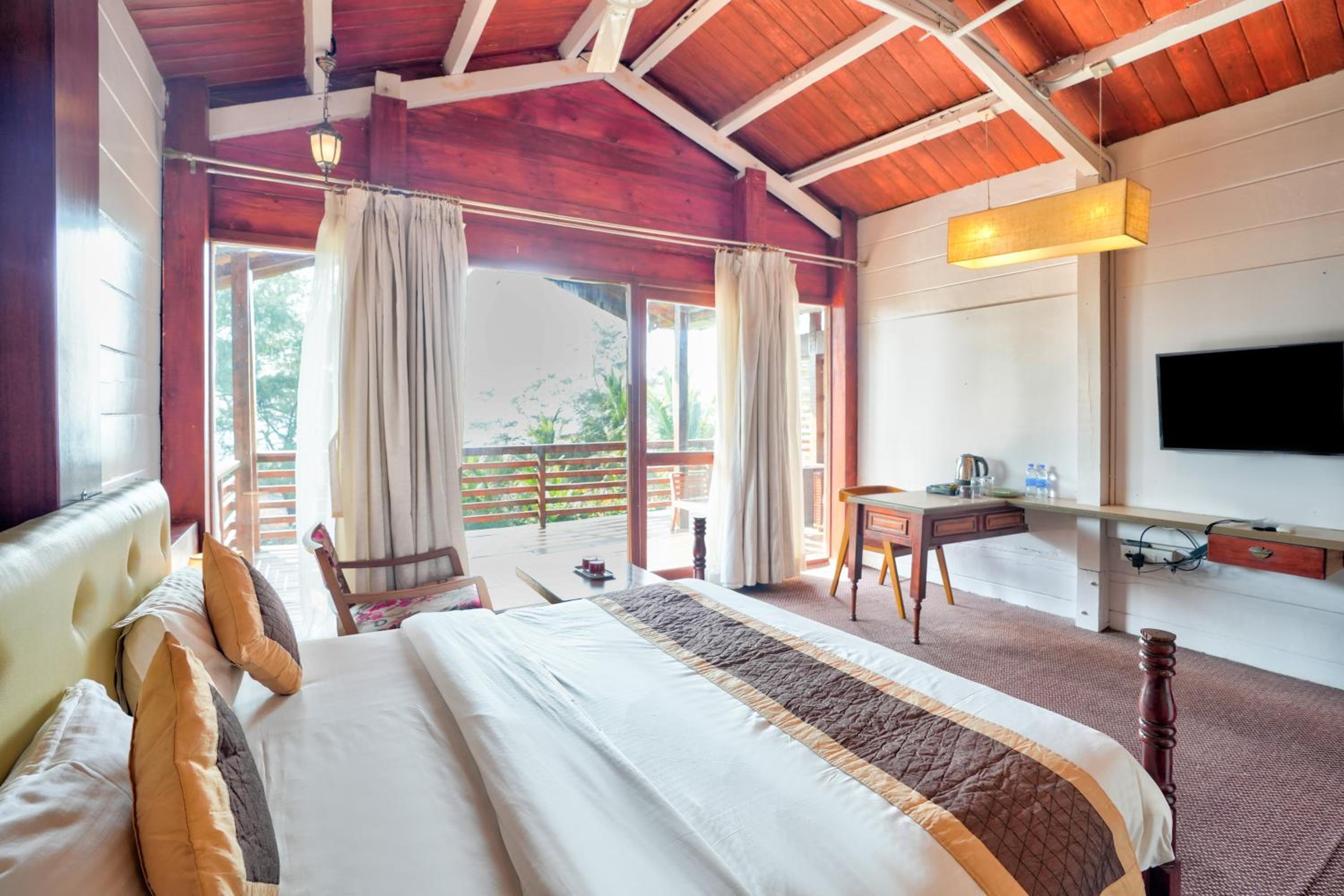 Wooden Cottage with Sea View - Photo 16