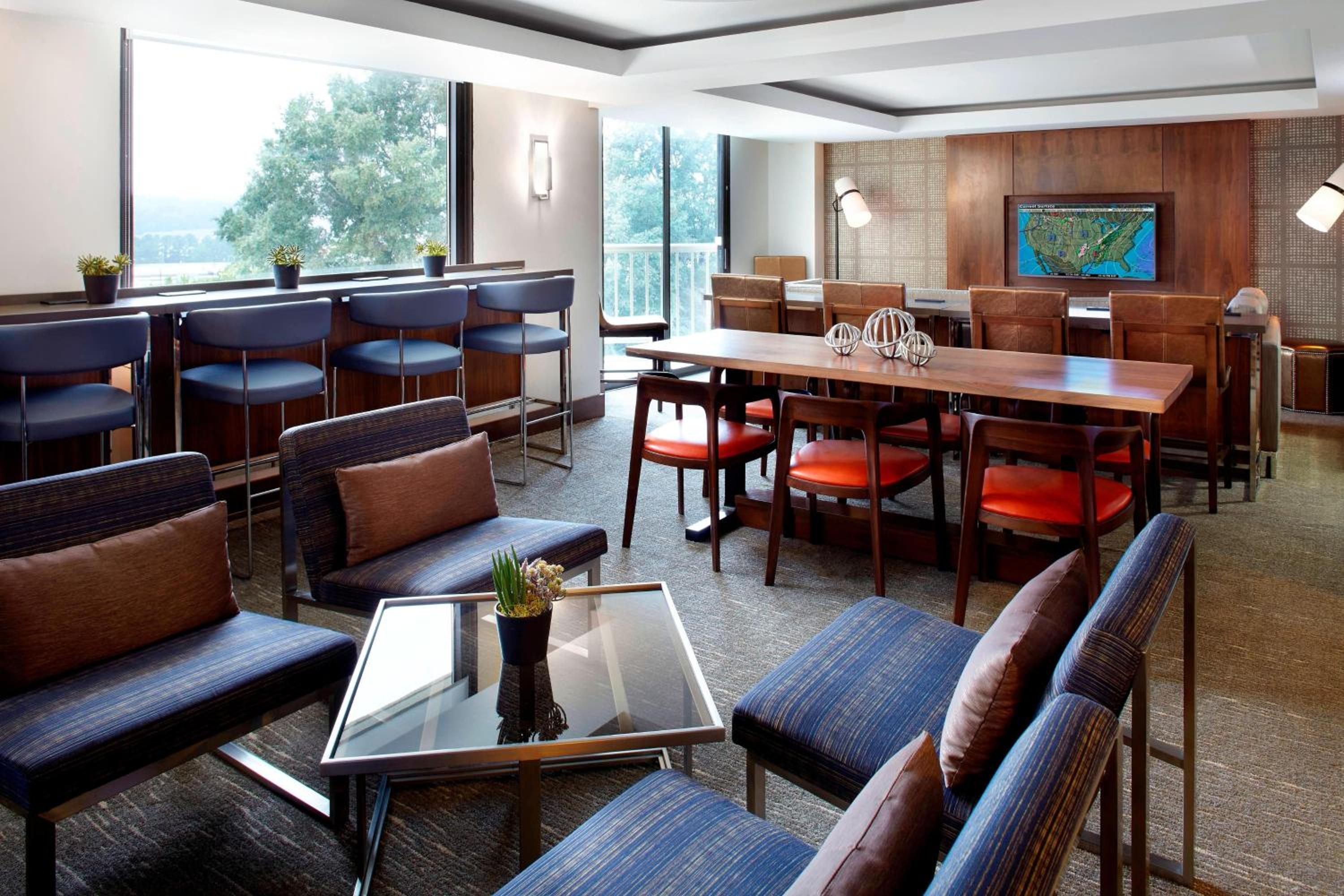 King Room- Concierge Level - Photo 7