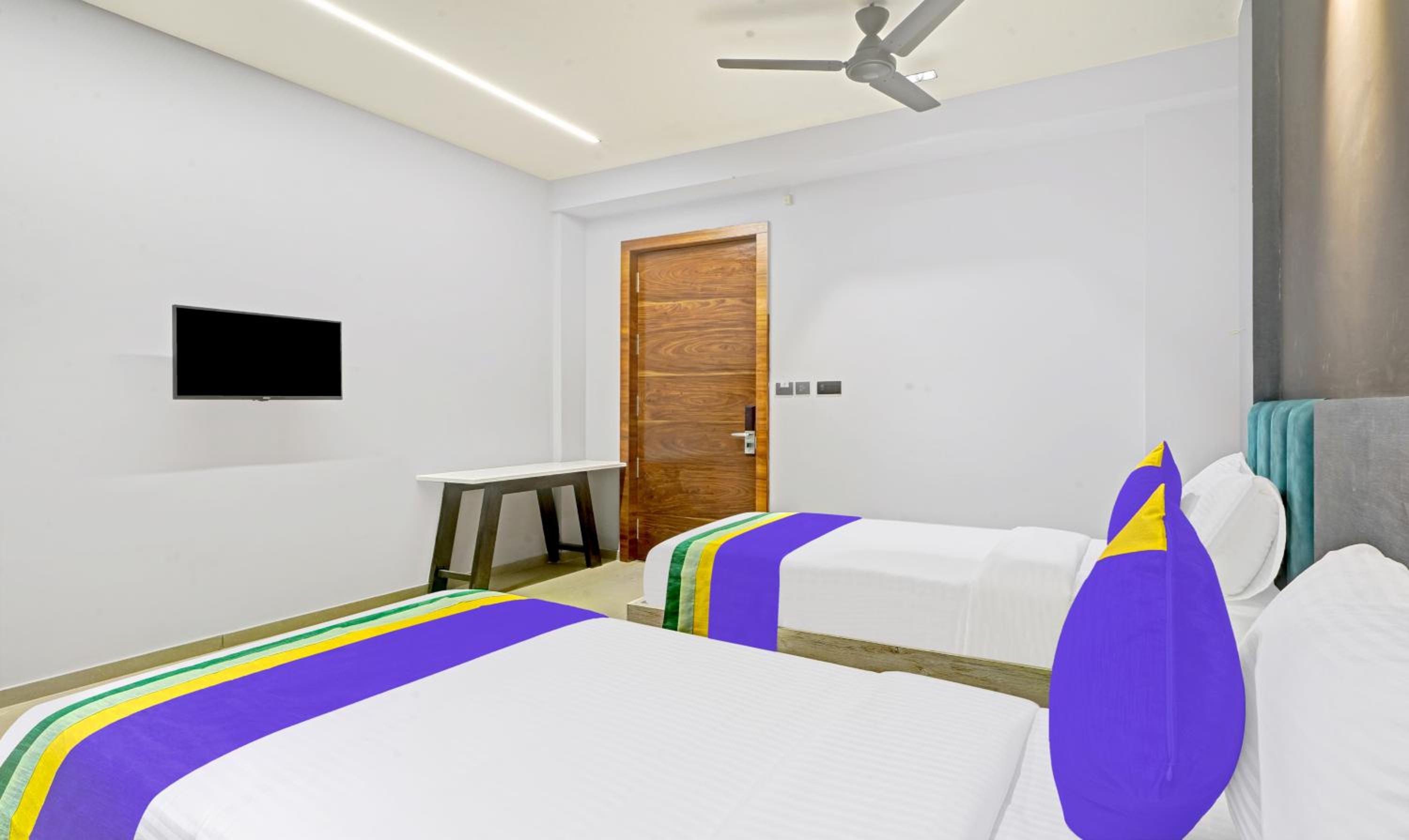 Standard Room - Photo 1