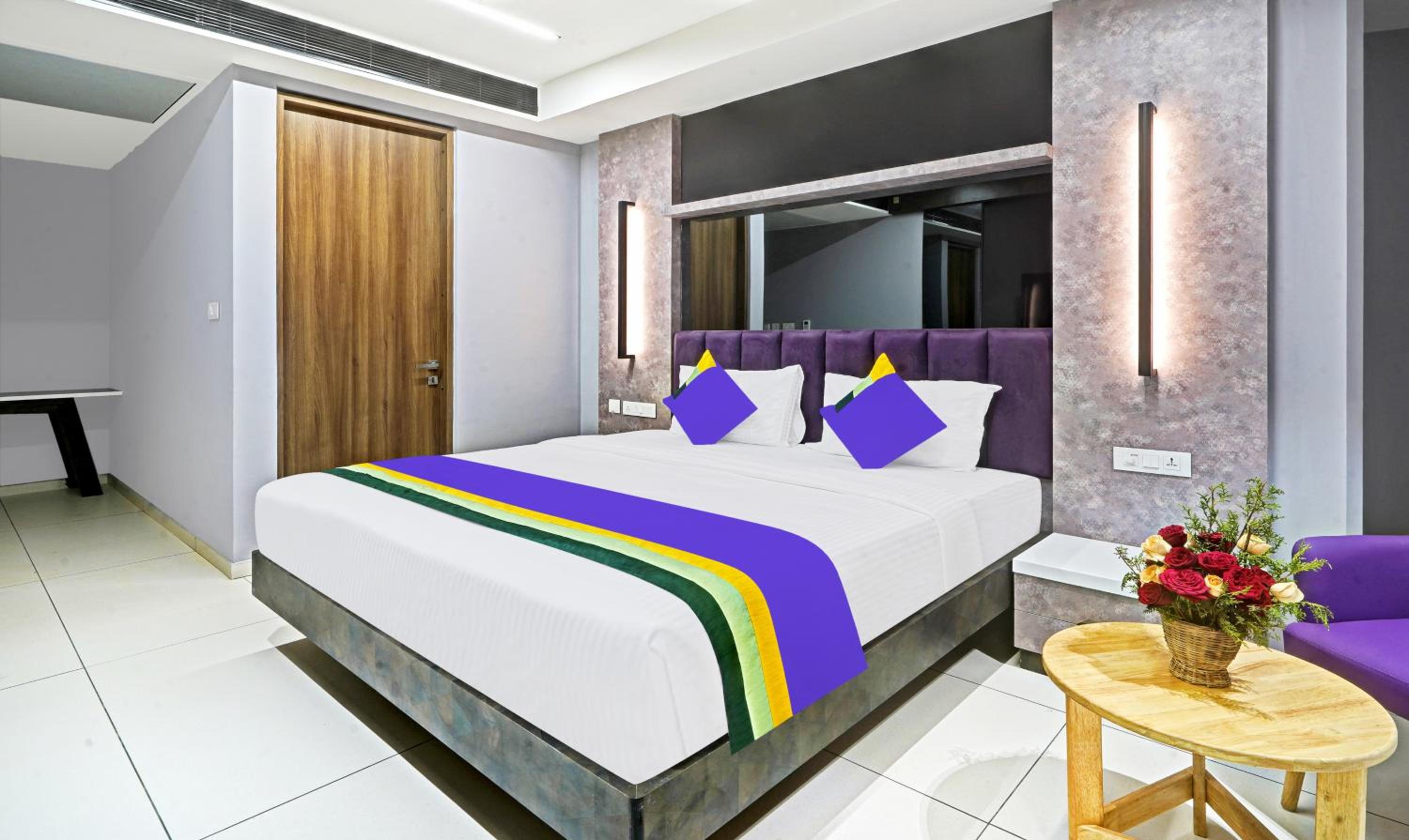 Deluxe Room - Photo 1