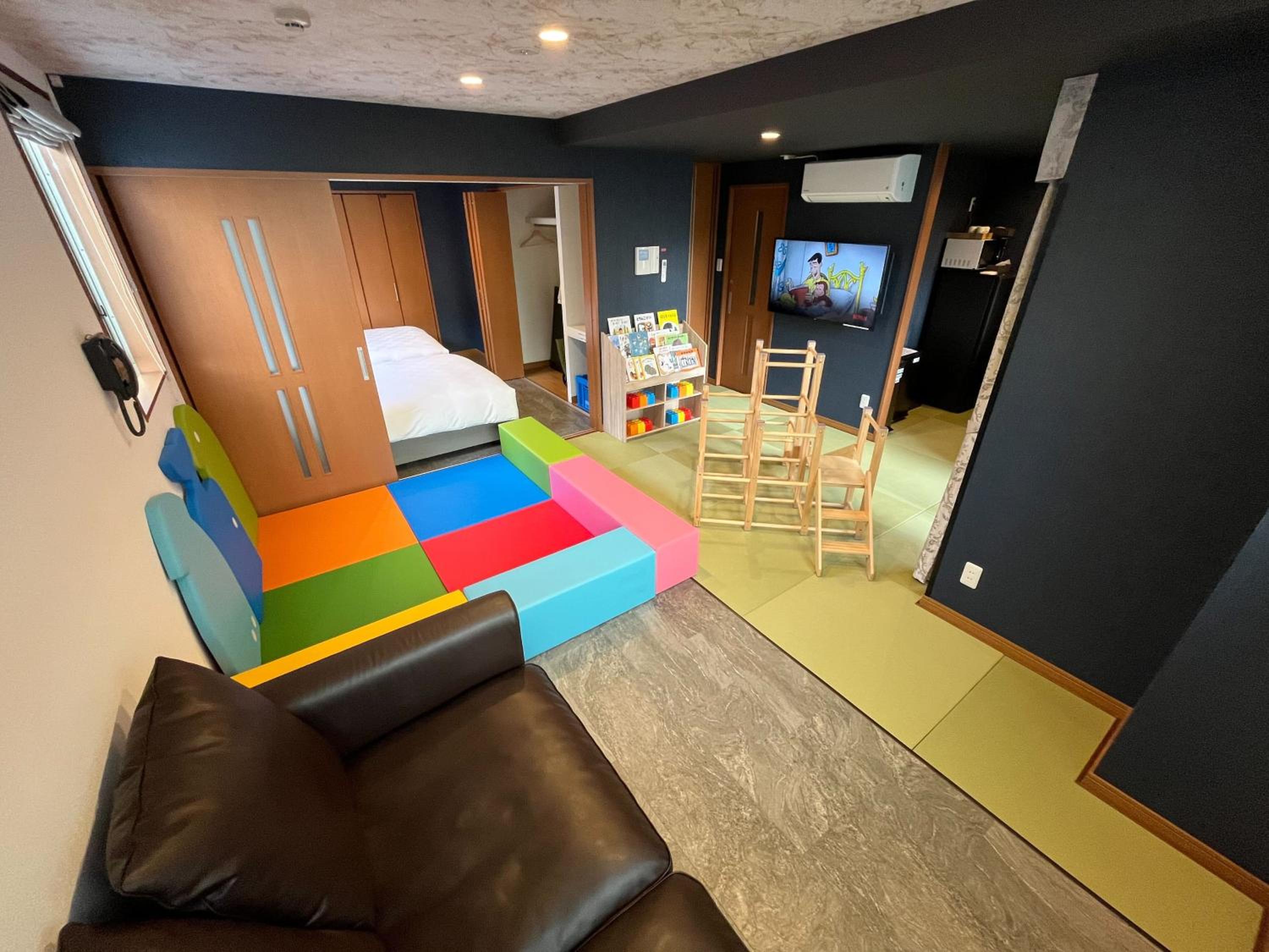 Triple Room