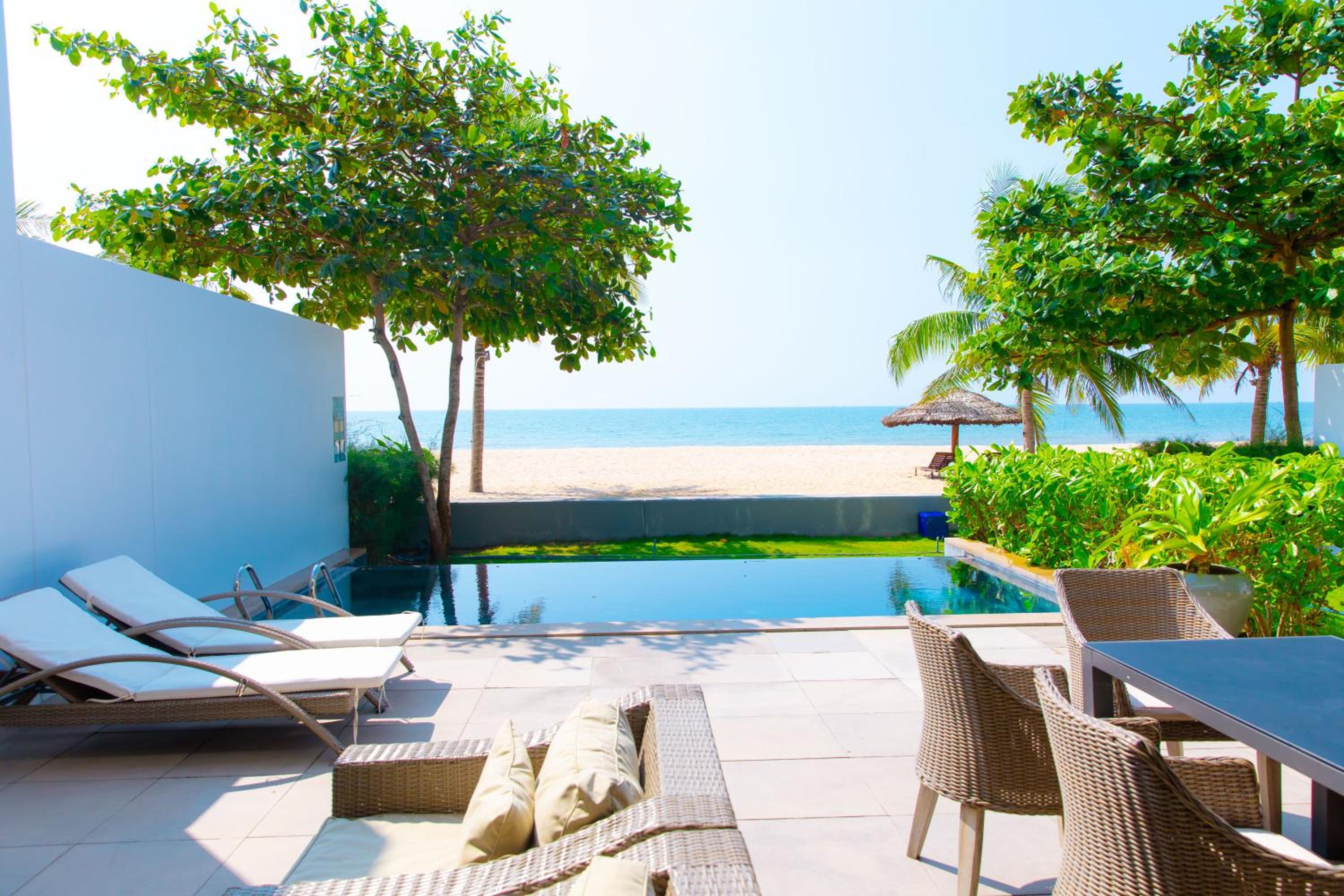 Villa with Sea View photo 3