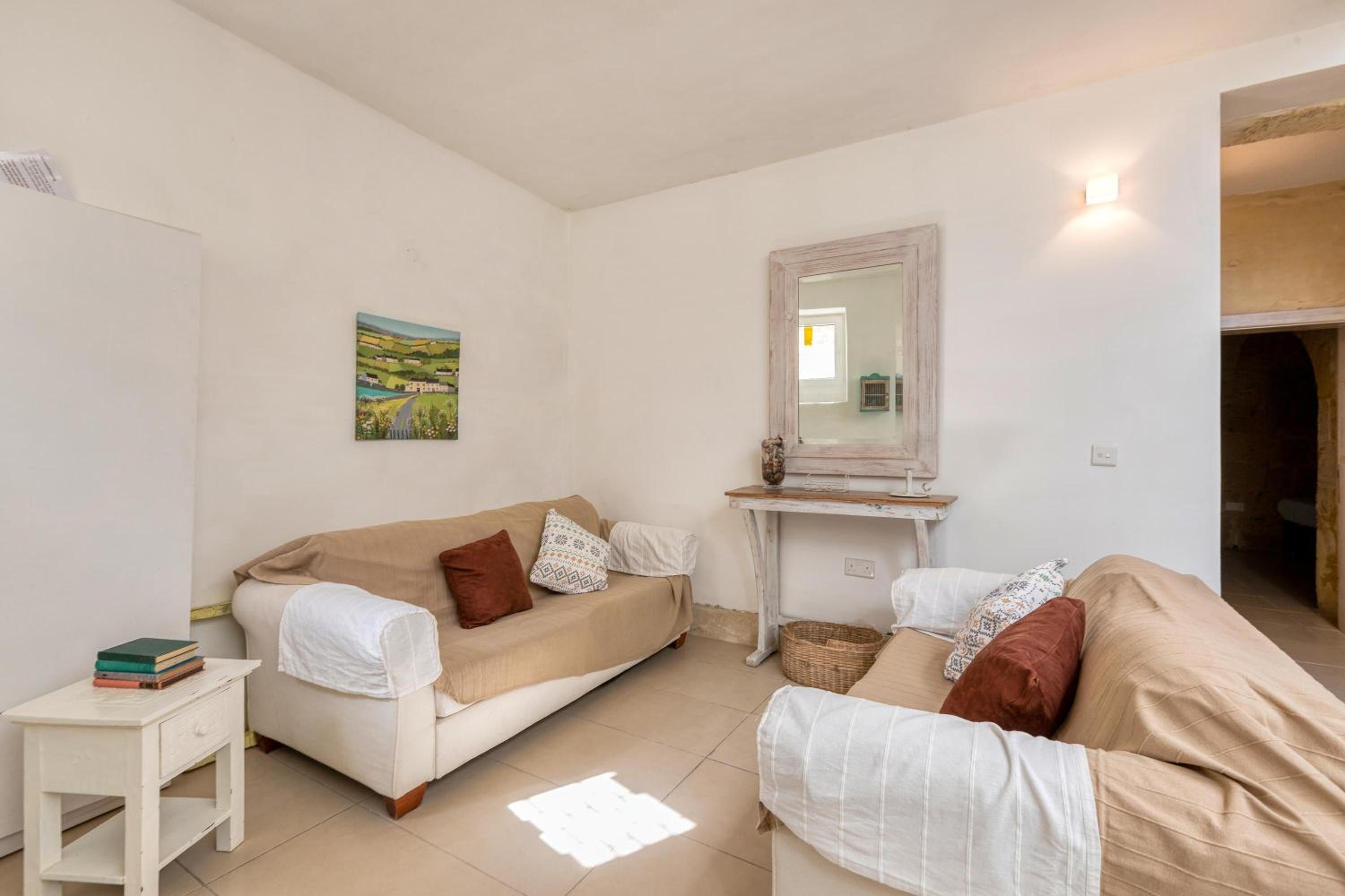 Three-Bedroom House photo 2