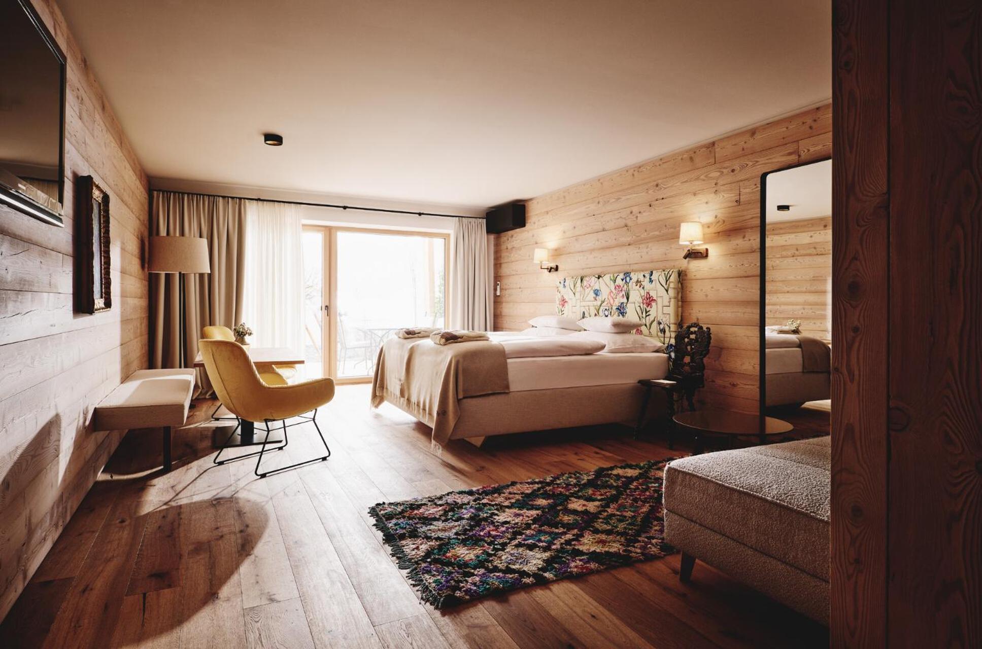 Suite with Garden View - Photo 4