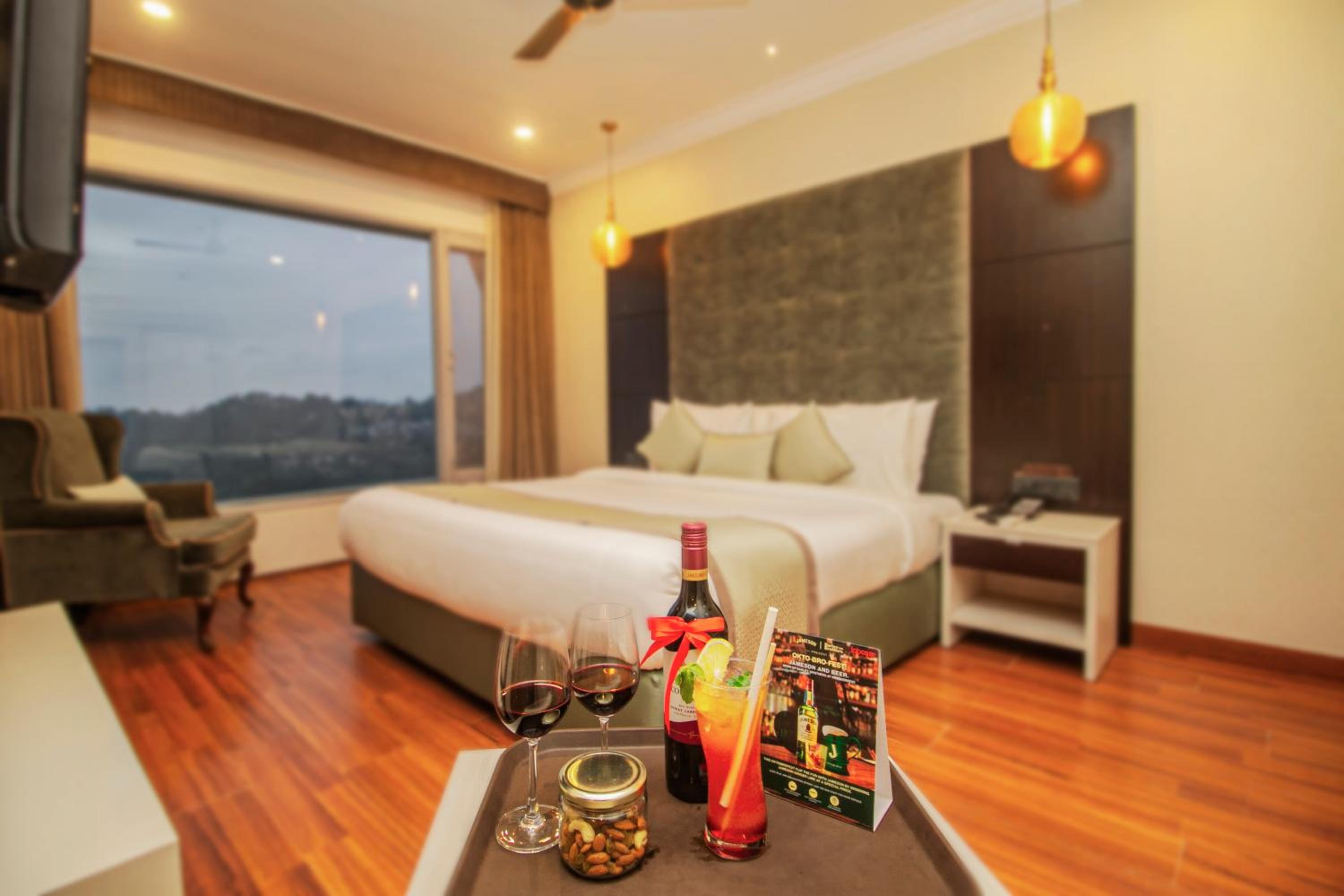 Suite with Valley View - Photo 9