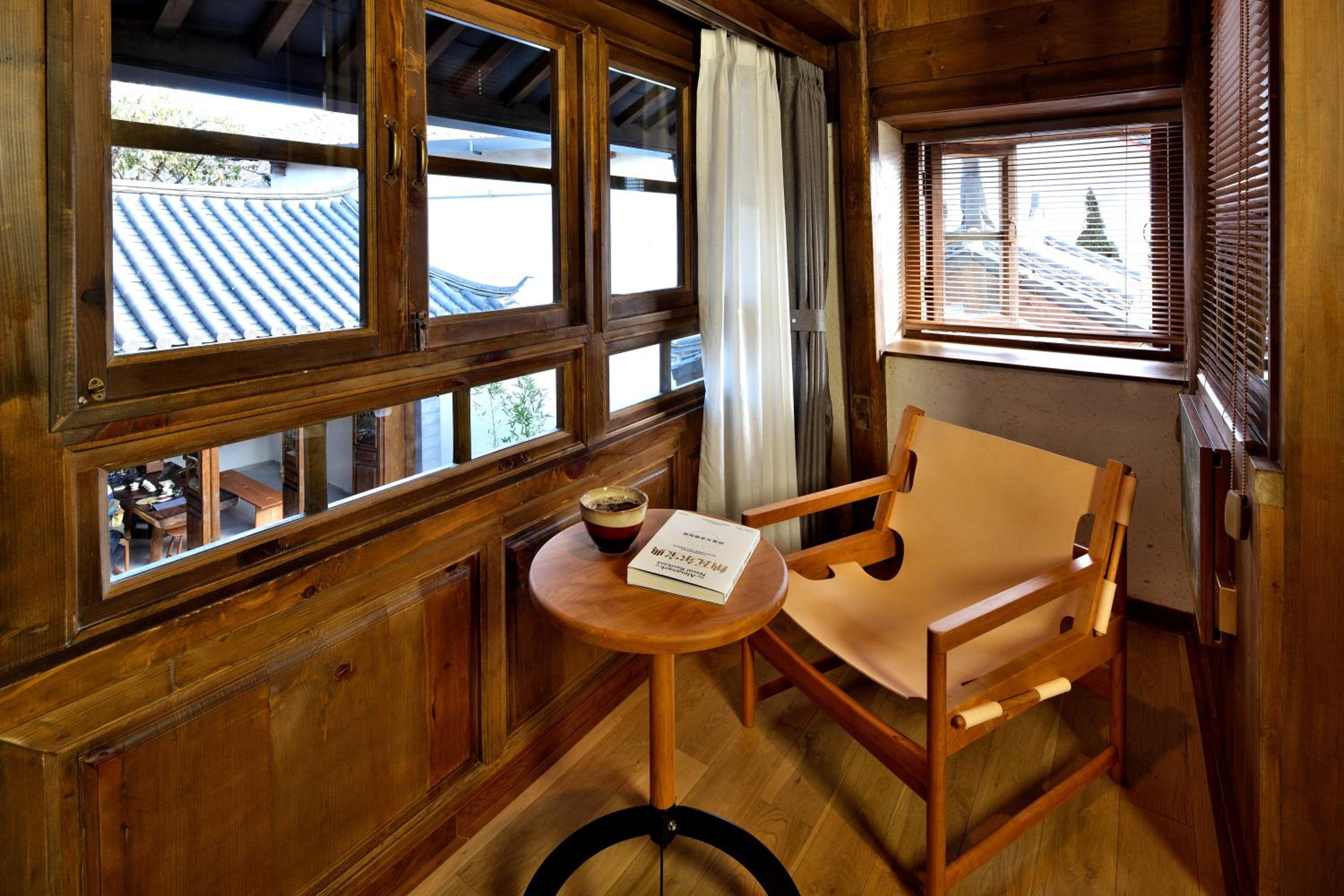 Deluxe Family Suite photo 3