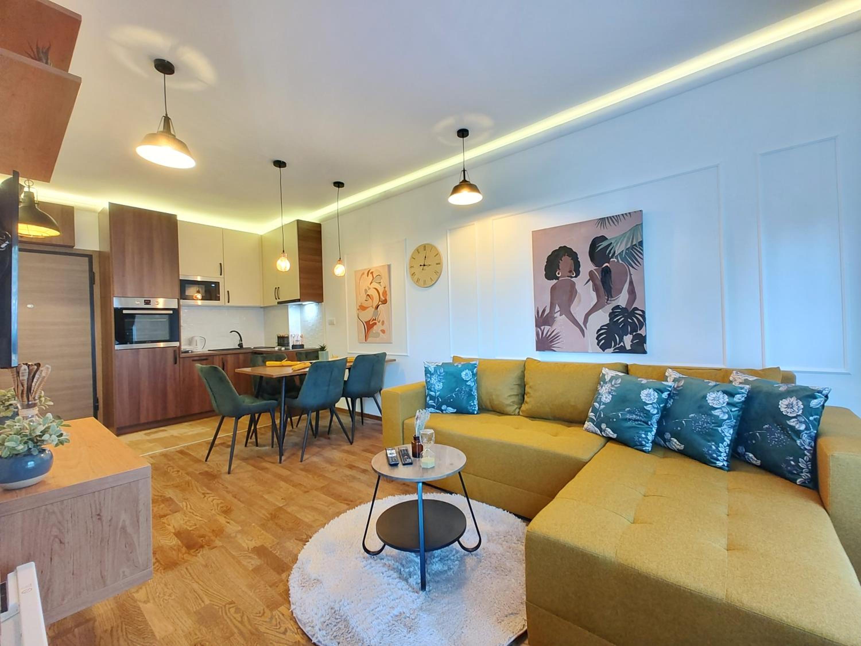 One-Bedroom Apartment