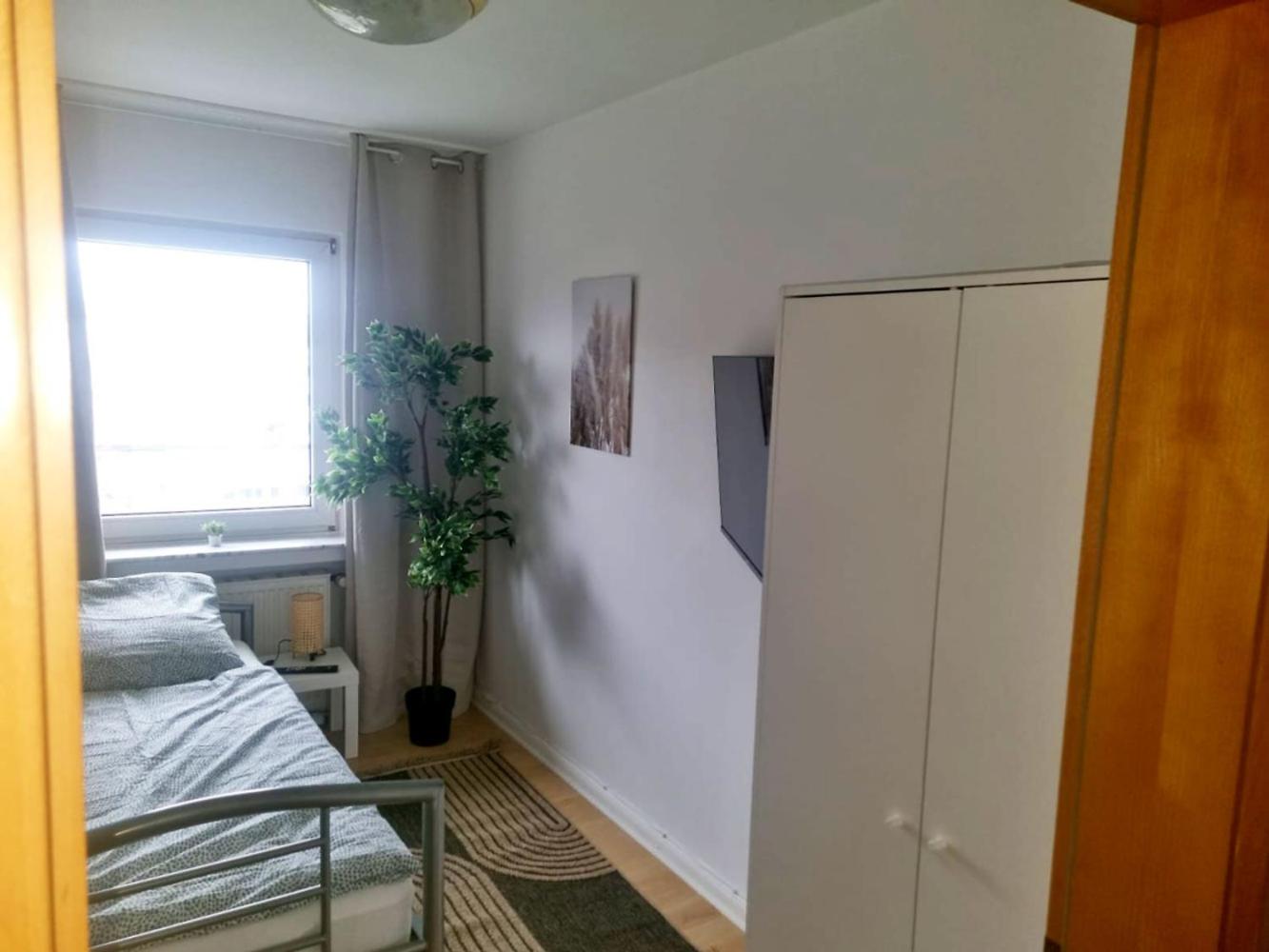 Three-Bedroom Apartment photo 2