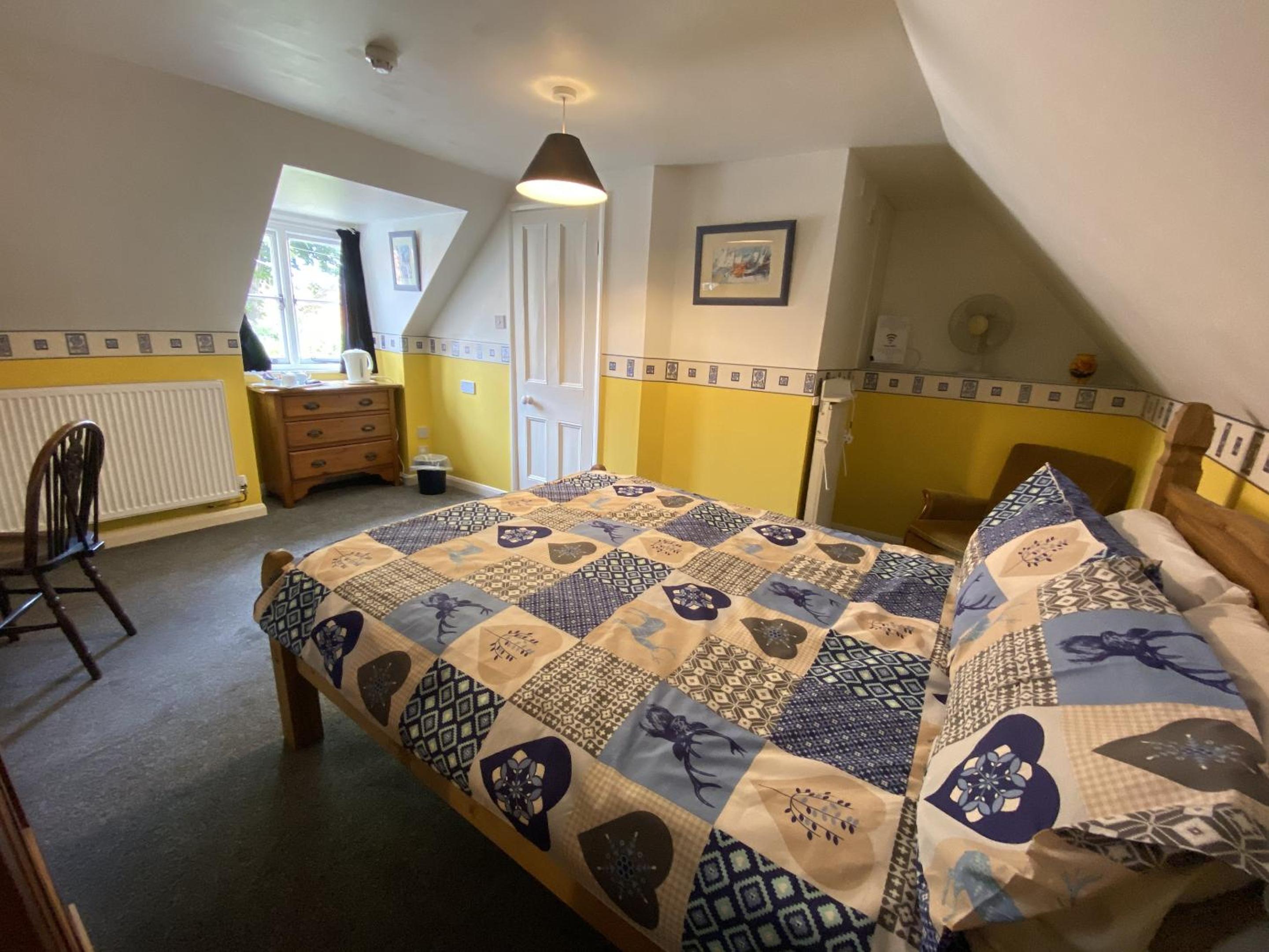 Double Room with Private Bathroom photo 2