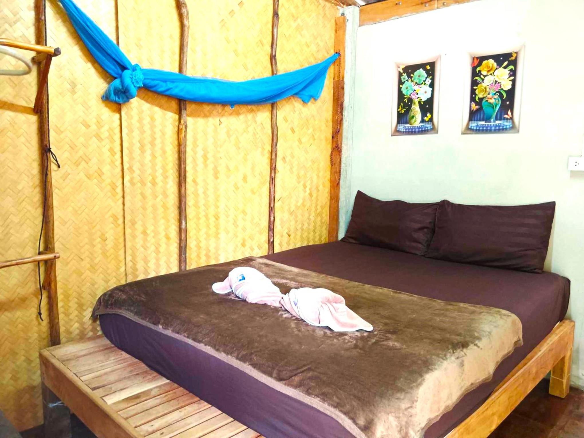 Standard Double Room with Fan photo 1