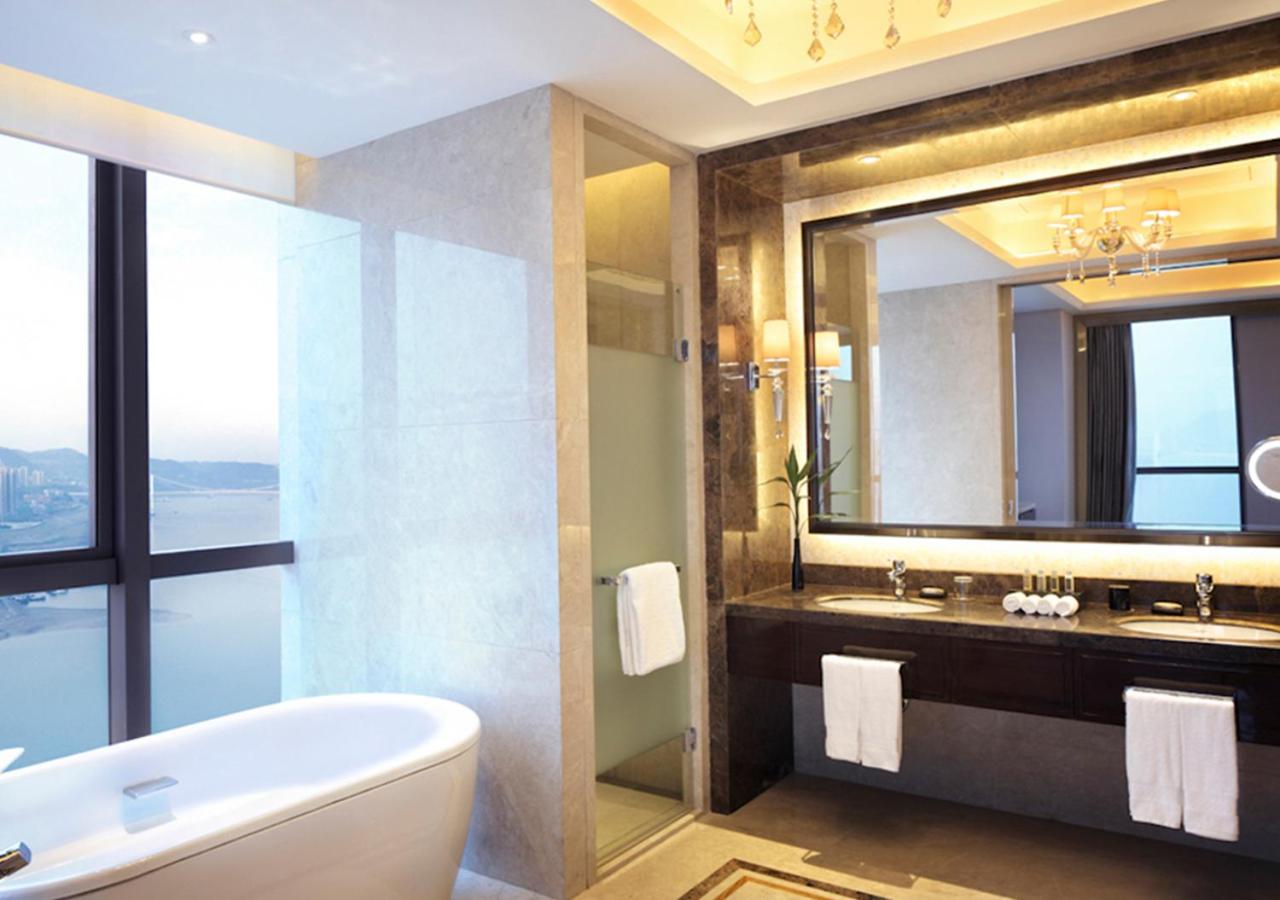King Room with River View photo 2