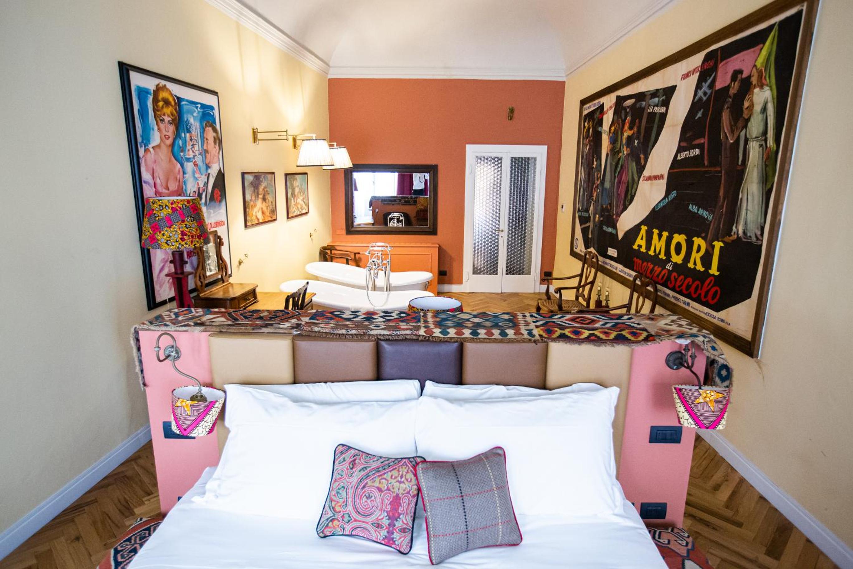 Suite with City View photo 3