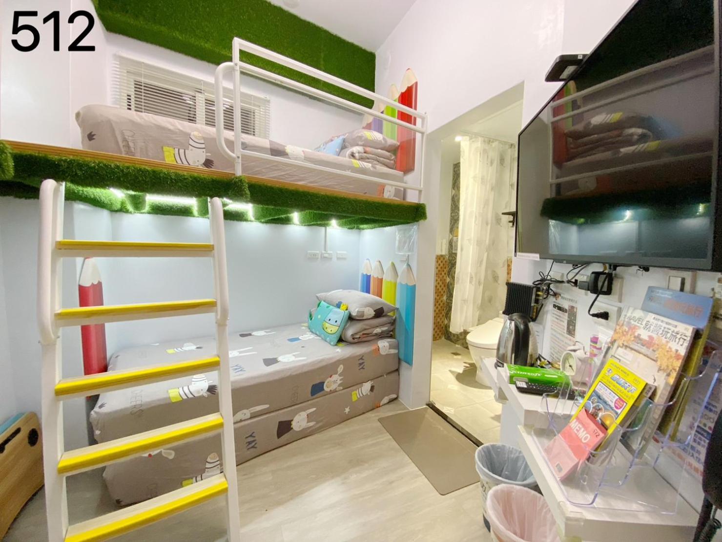 Deluxe Double Room with Shower
