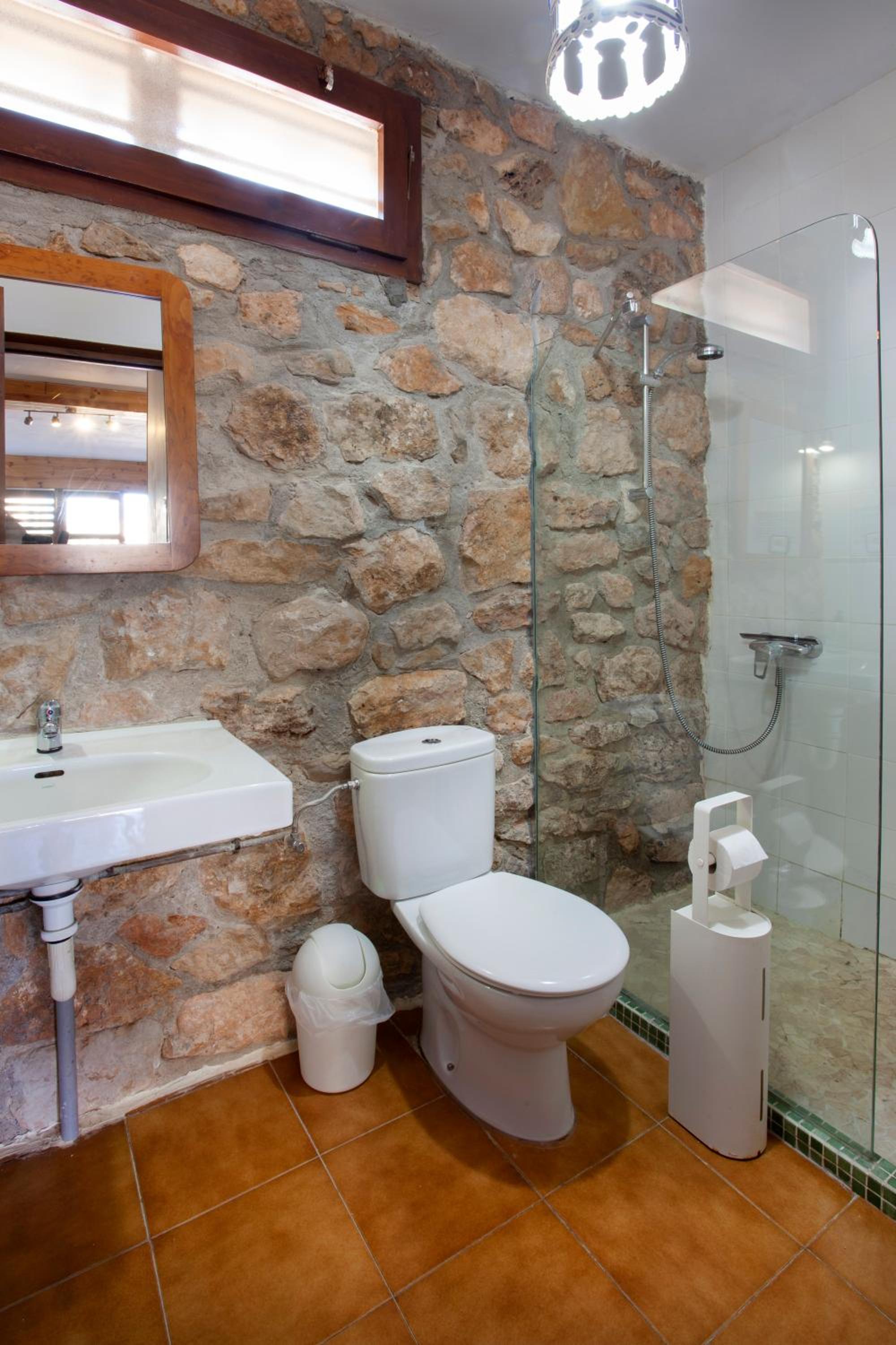 Basic Triple Room - Photo 4