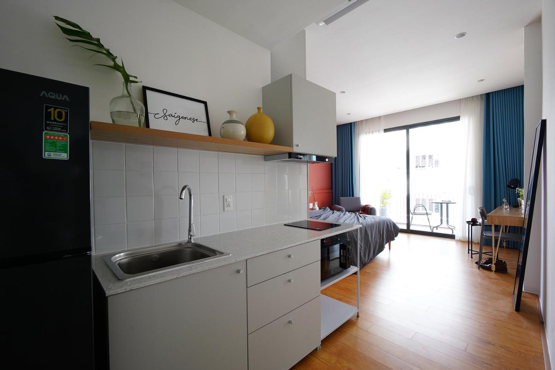 Deluxe Double Room with Balcony - Photo 3