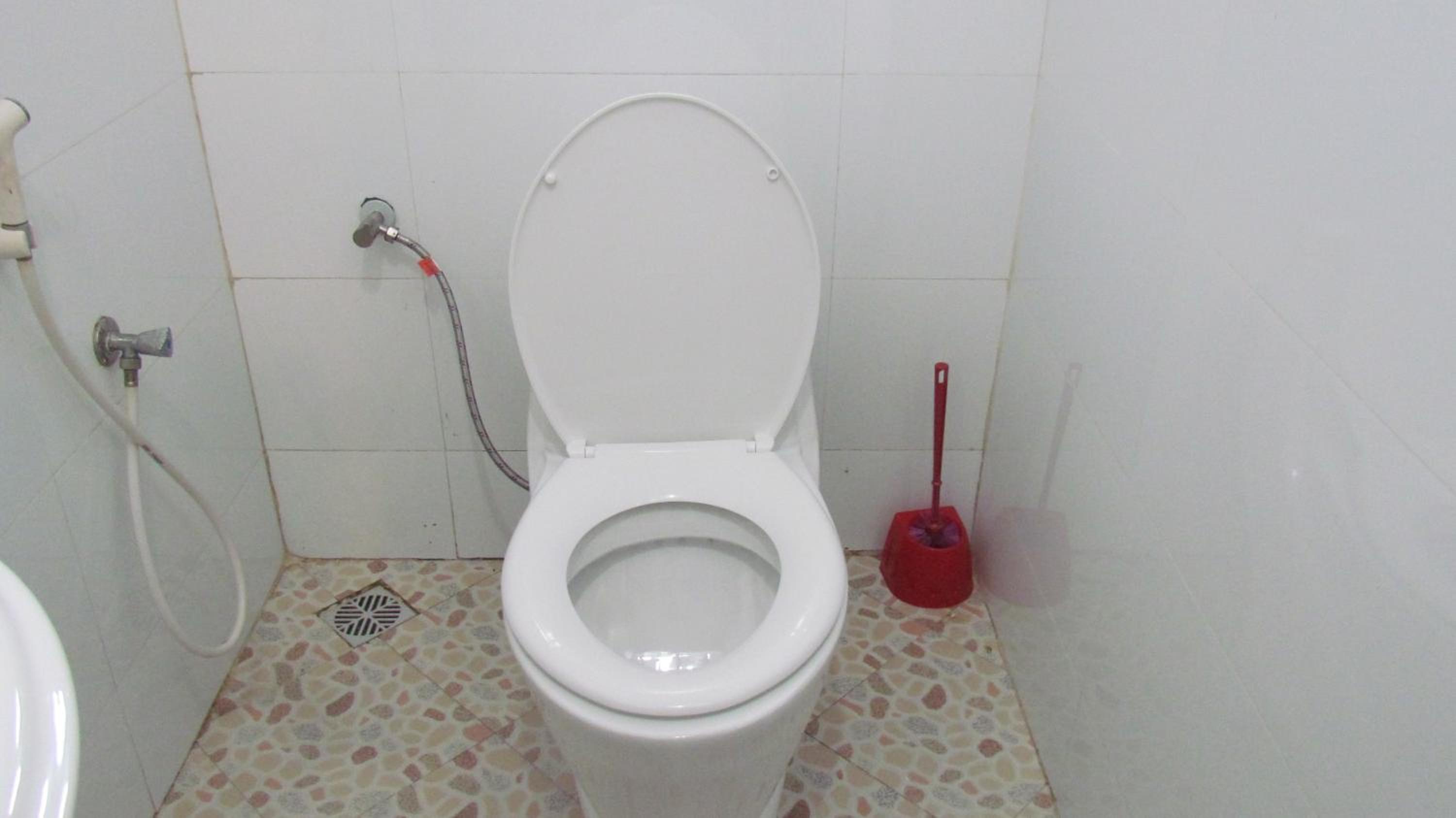 Double Or Twin Room With Private Bathroom photo 2