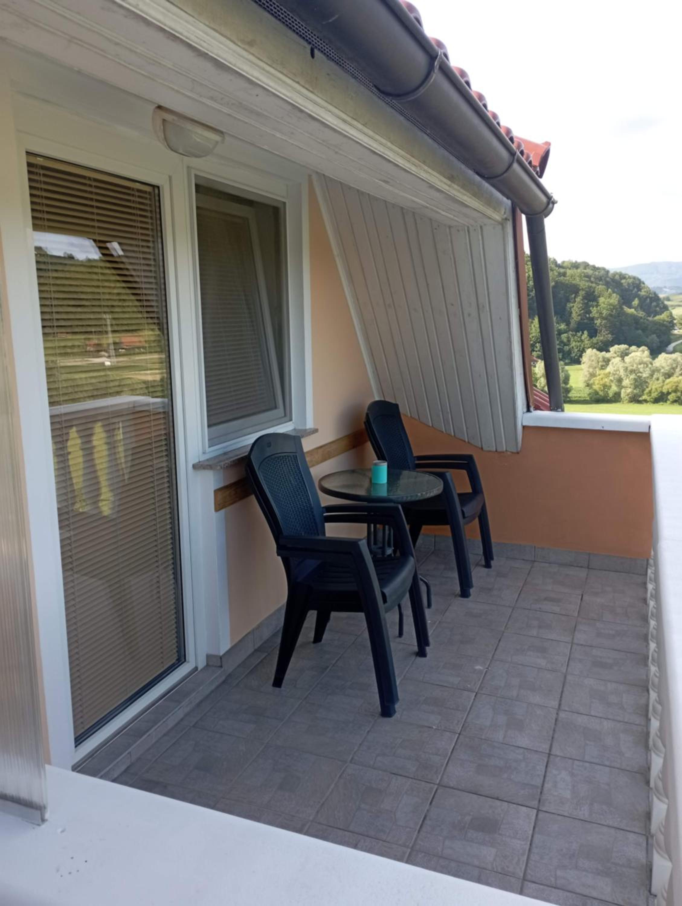 Quadruple Room with Terrace photo 2
